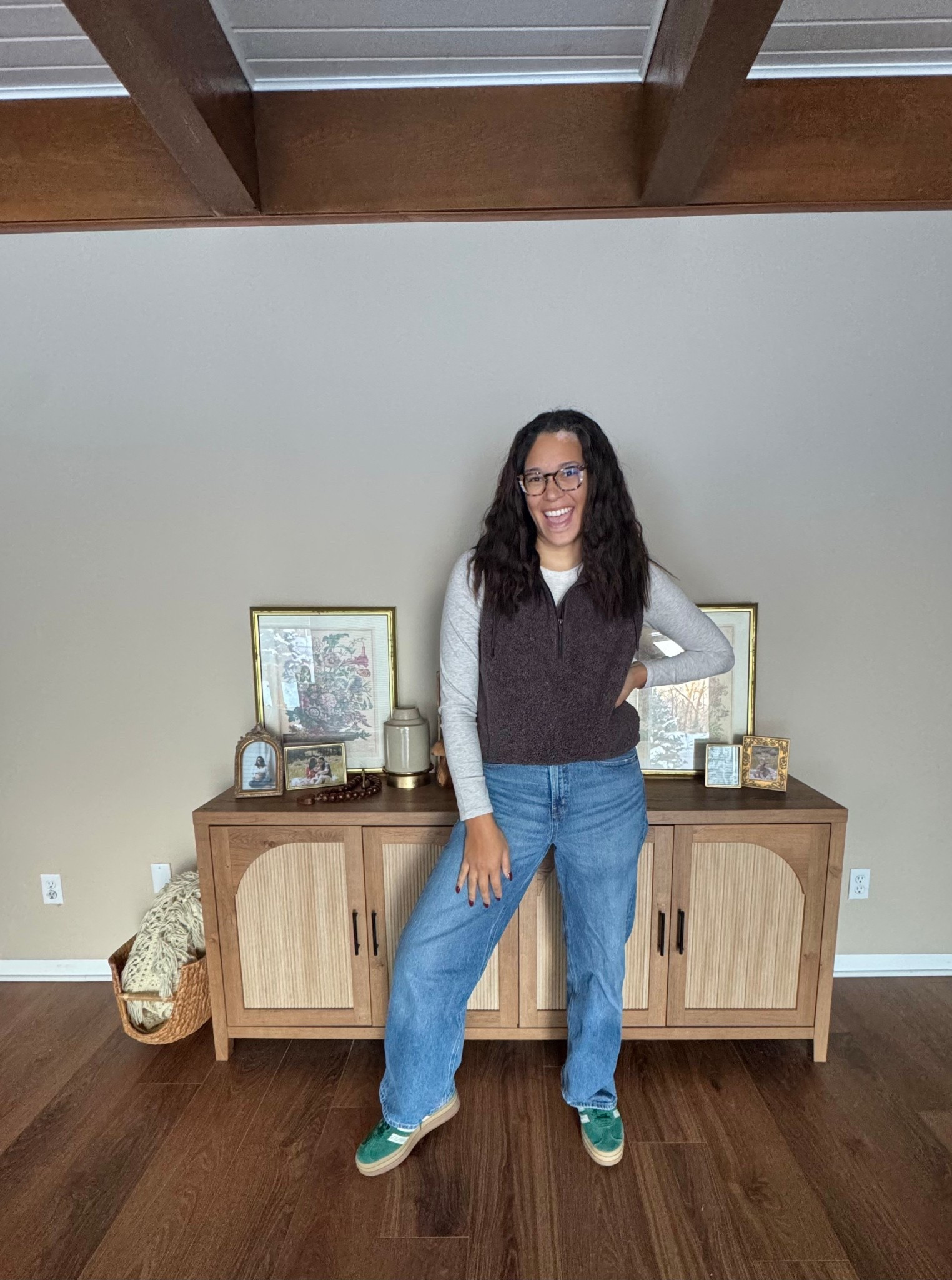 I love when an outfit idea comes together!! 🤩
——
These jeans are always on repeat and I have a feeling this vest will be, too!
——
Athleta / old navy / millennial / mom / ootd

#LTKootd #LTKmomlife #LTKFindsUnder100