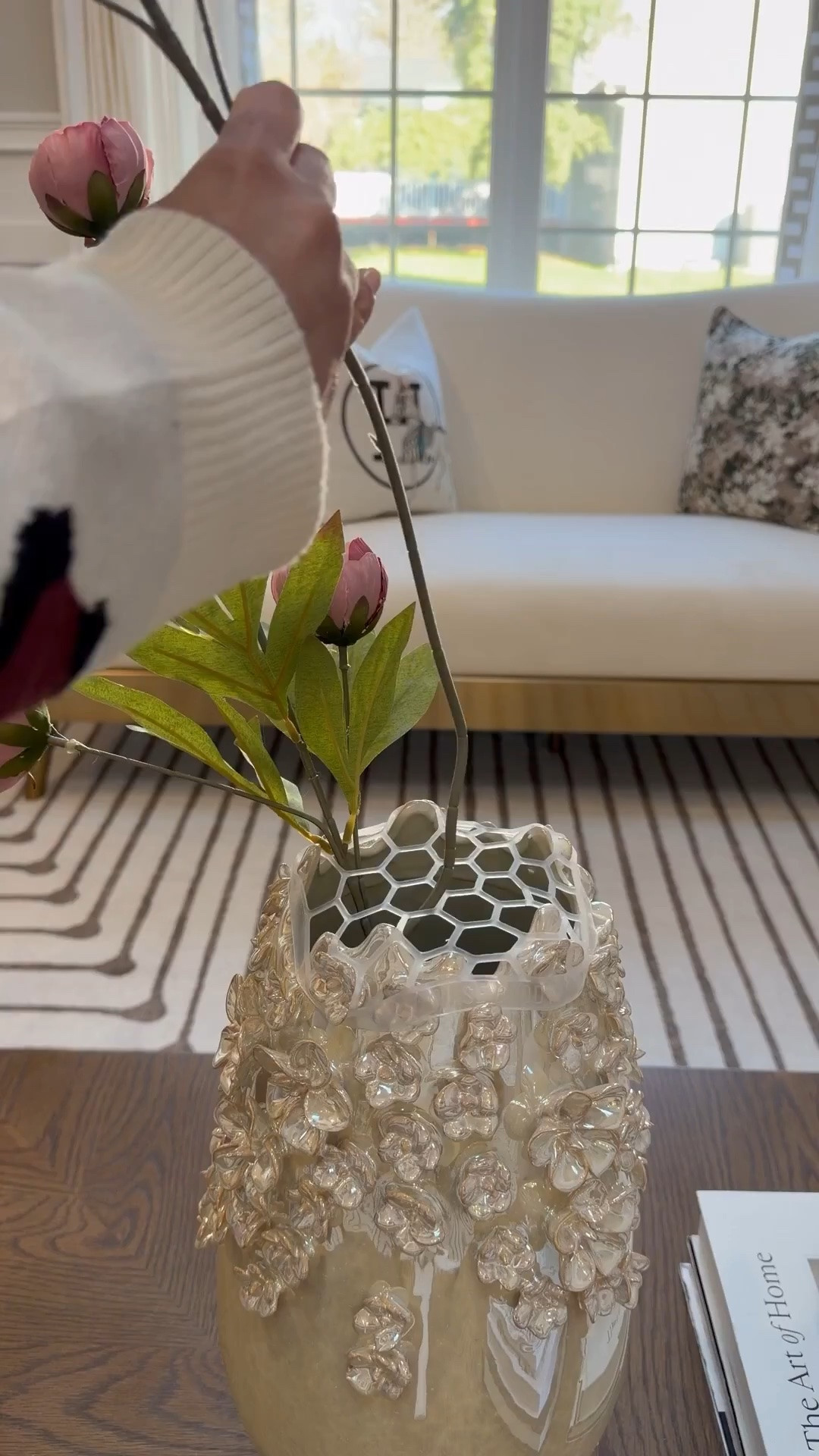 Vases and flowers 🌹 for @Wayfair 

#LTKHome #LTKSeasonal #LTKSaleAlert

Comment SHOP below to receive a DM with the link to this post on my LTK ⬇ https://liketk.it/62dv4