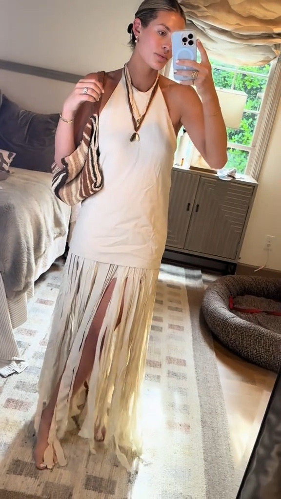 Straight outta the Zara box

#LTKStyleTip #LTKSeasonal