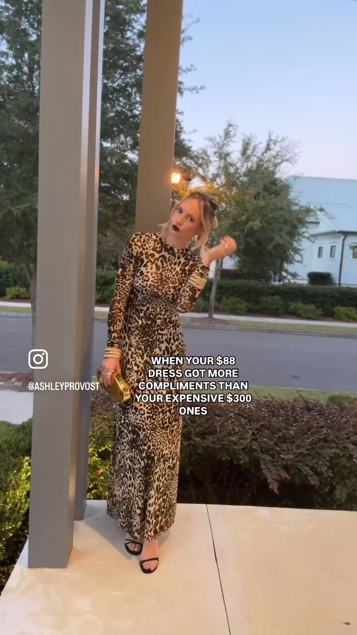 Wearing a small. If it’s sold out, put your name on the waitlist. I had good luck with that!

#LTKStyleTip #LTKFindsUnder100 #LTKVideo