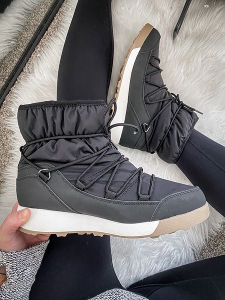 Fleece lined snow boots, 5 colors, available up to size 12

#LTKSeasonal #LTKshoecrush