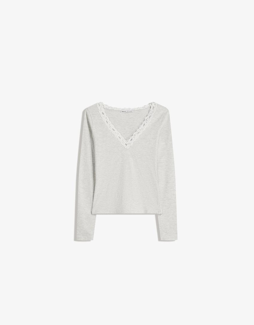 Langarmshirt mit Spitze - Damen | Bershka DE