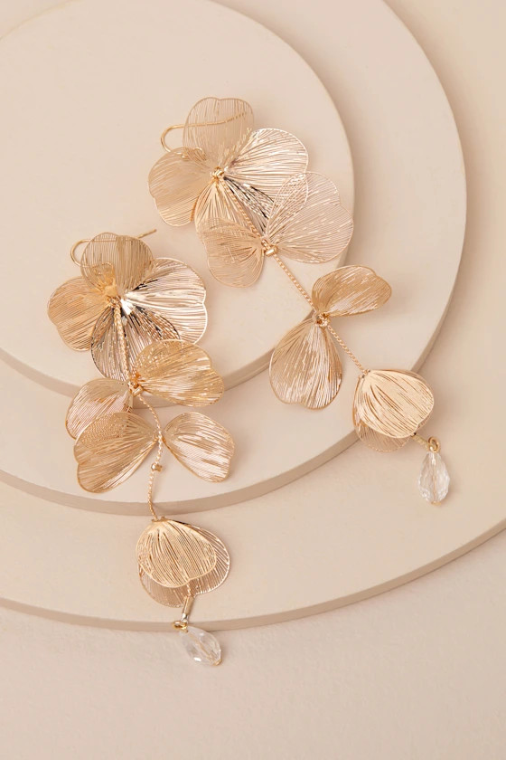 Daisy 14KT Gold Floral Drop Earrings | Lulus