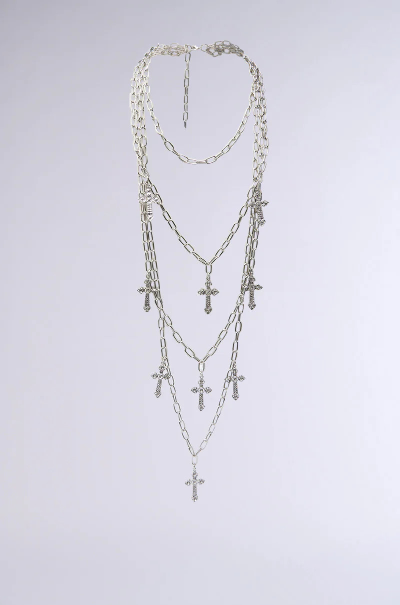 LAYERS TO THIS CROSS NECKLACE | AKIRA