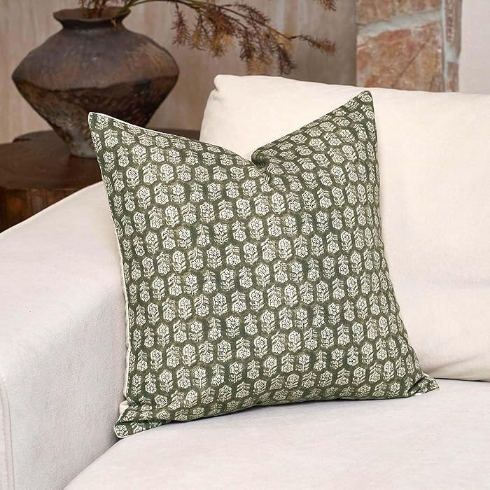 DOMVITUS 24x24 Pillow Covers, Floral Pillow Covers, Couch Pillows for Living Room, Decorative Far... | Amazon (US)