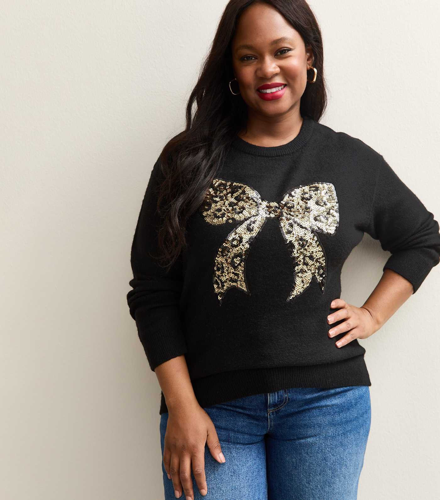 Curves Black Sequin Leopard Bow Embellished Jumper | New Look | New Look (UK)