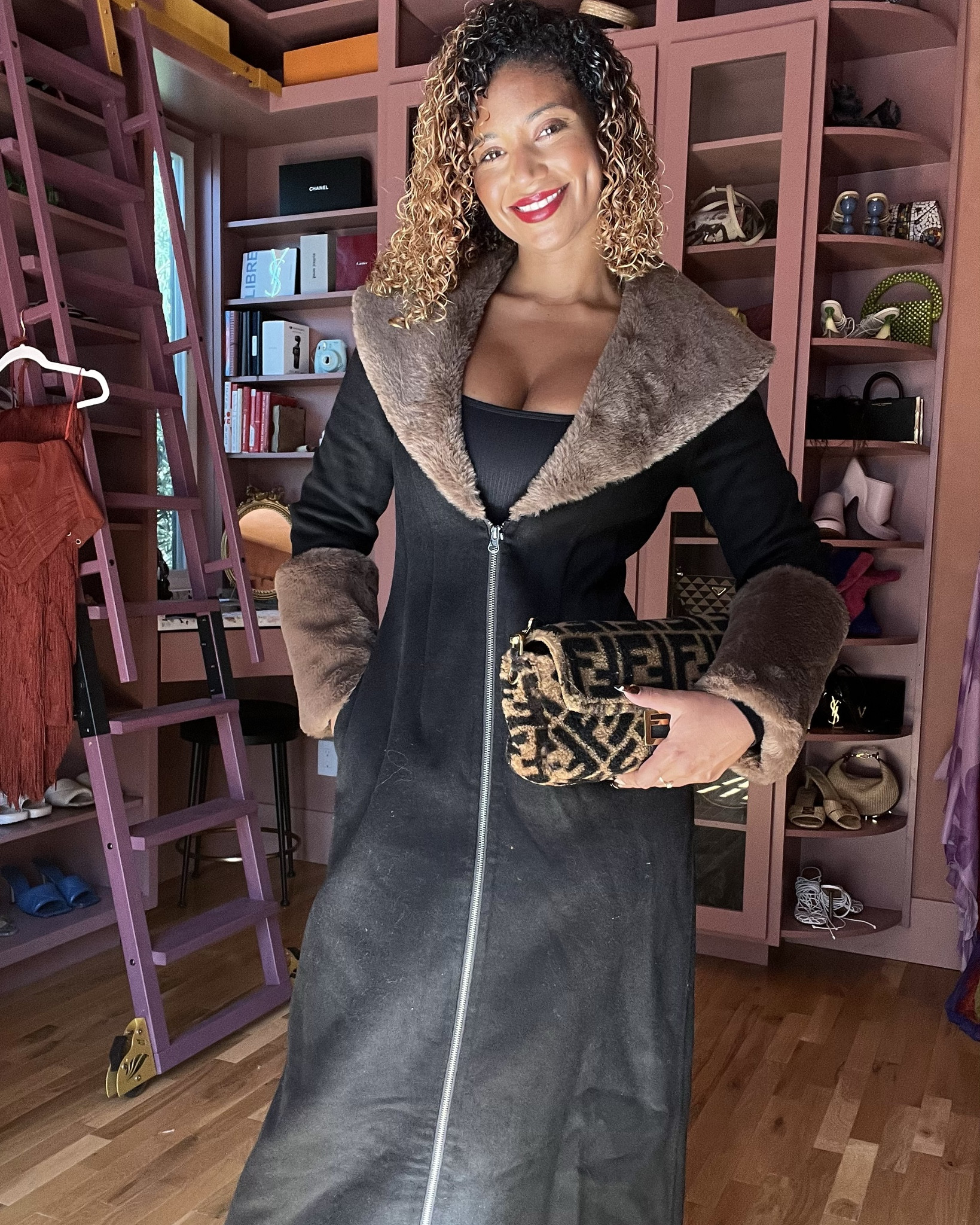 I found the perfect fall coat with the most fabulous silhouette🤭🥰 

#LTKStyleTip #LTKSeasonal #LTKBeauty