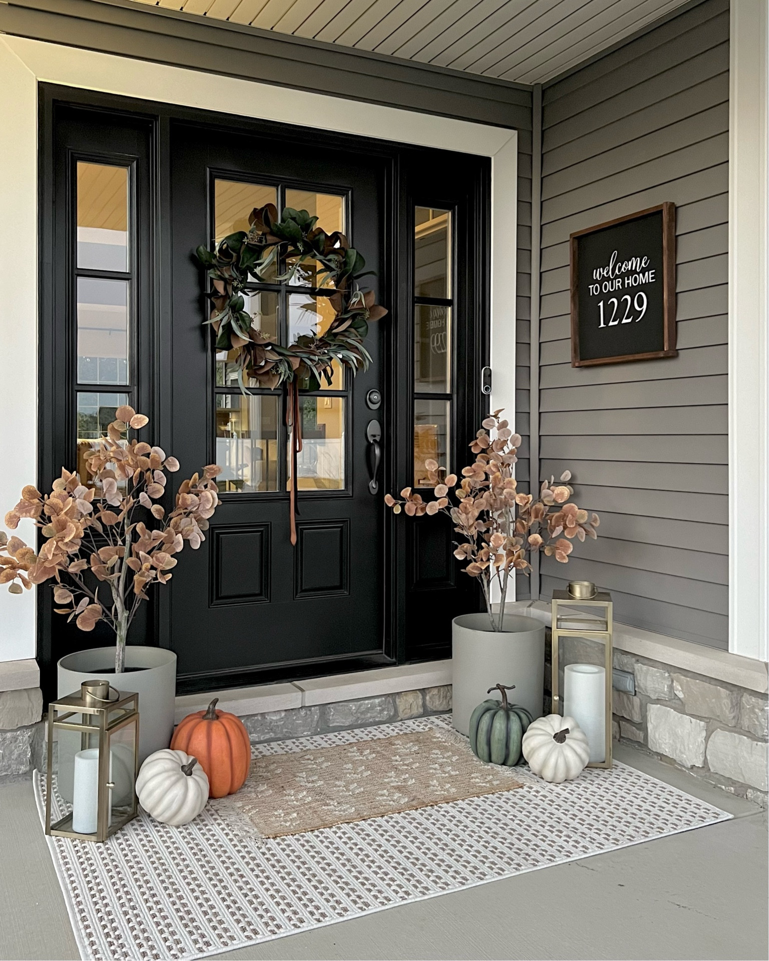 This year’s fall porch is a vibe! I went low maintenance with faux everything. These Studio McGee pumpkins are weighted and sure to avoid squirrels, the wind, and hot Midwest temps! 

Faux Pumpkins / fall wreath / outdoor rug / doormat / Target / Walmart / studio McGee / nearly natural / welcome sign / artificial trees / modern farmhouse 

#LTKFindsUnder50 #LTKSeasonal #LTKHome