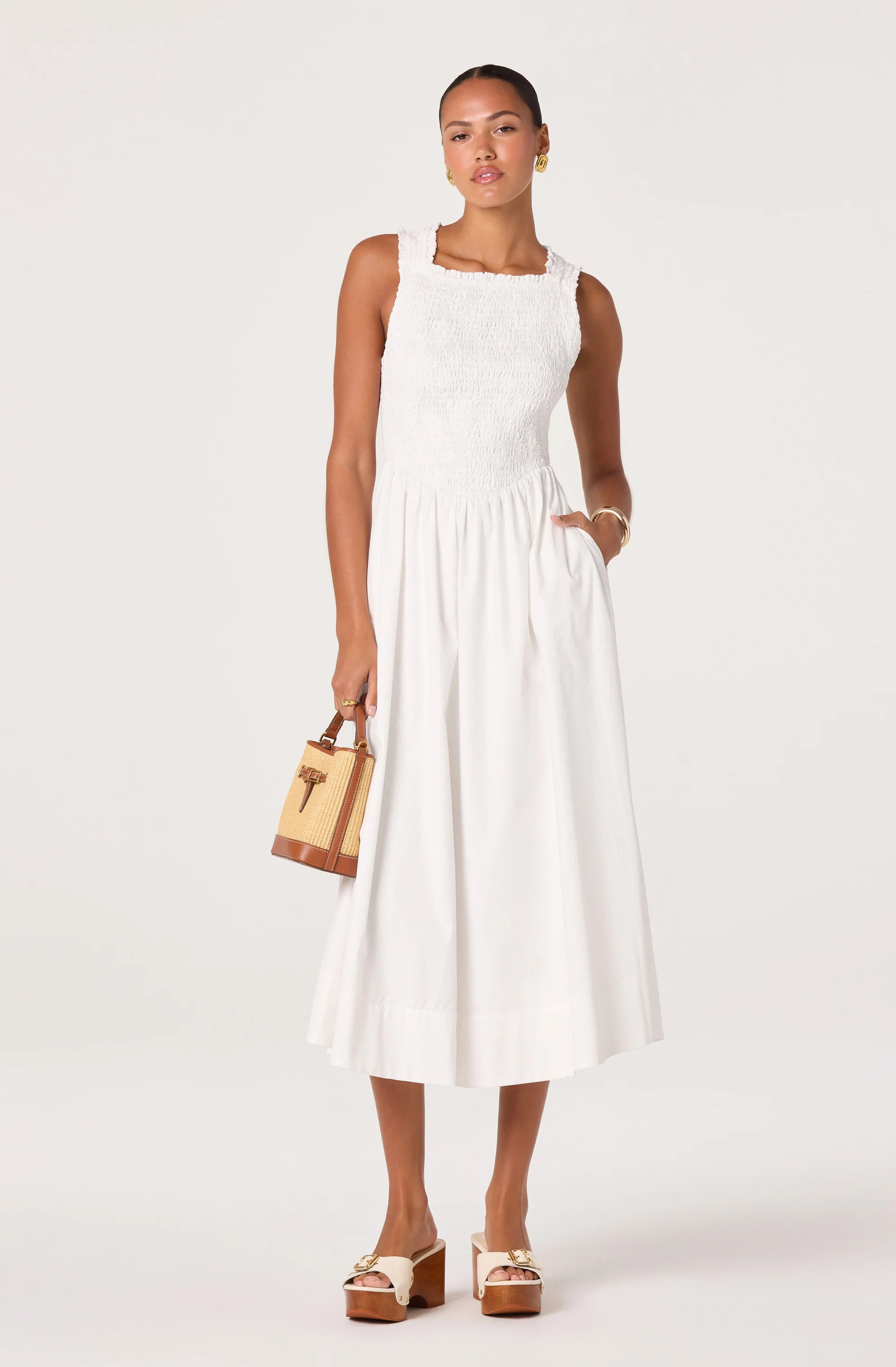Hollie Smocked Midi Dress - White / XS | ASTR The Label (US)