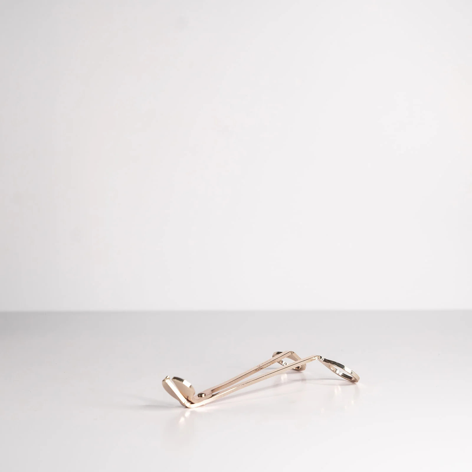 Wick Trimmer | Applewood Candle Co.