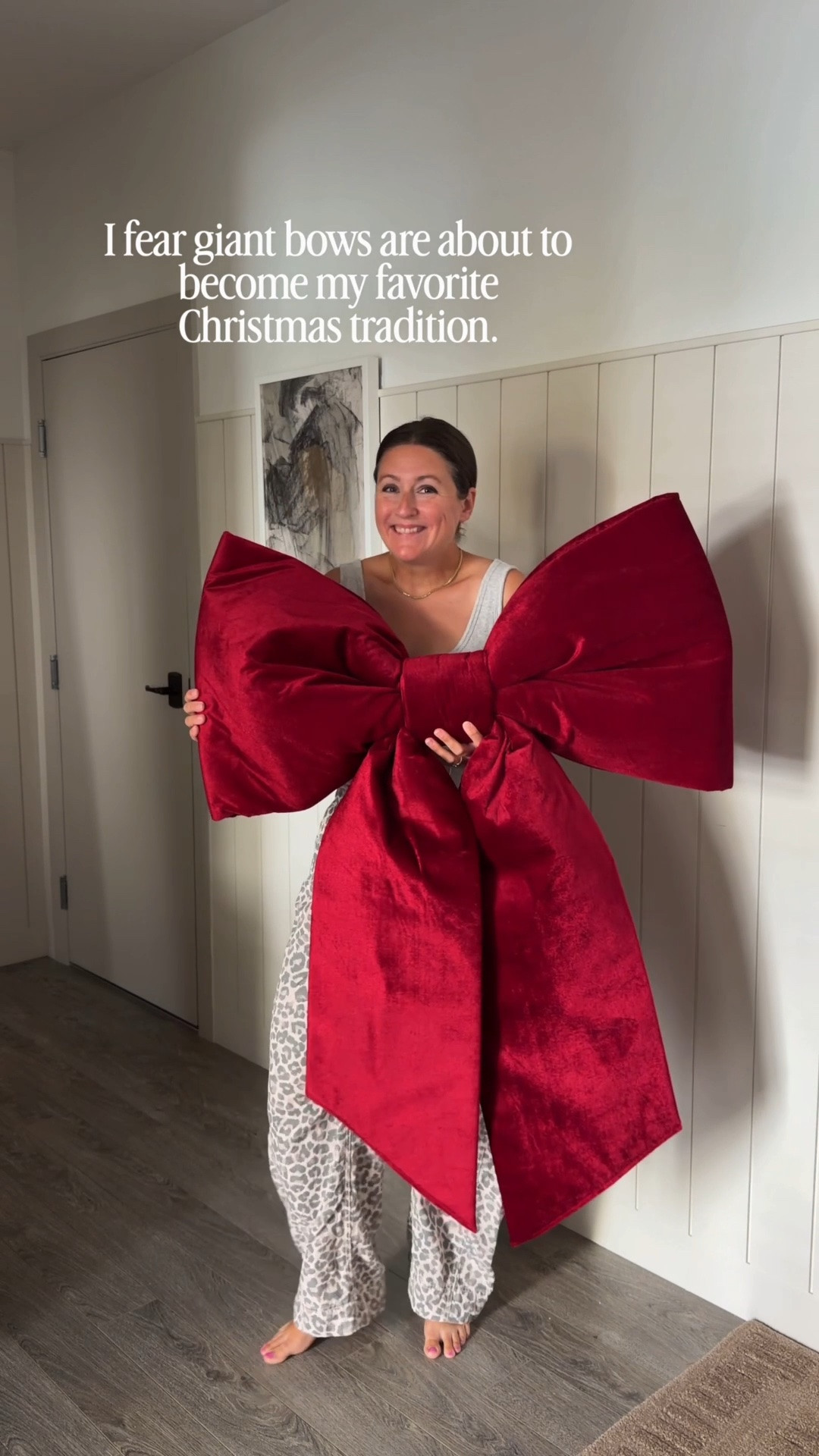 #ad The biggest, most extra Christmas decision I made this year 🎁
Oversized bows are officially my new Christmas decor tradition. I went with the largest size and it's such an easy way to make a space feel done for the holidays. They are padded and nice and thick, so they hold their shape instead of going flat. They are also UV treated, so they work outside too, not just indoors. 
This is honestly the easiest way to decorate your home for the holidays - they make your whole house feel festive instantly. Go big or go home, baby! 🎀🔴

#Wayfair, #WayfairPartner @Wayfair