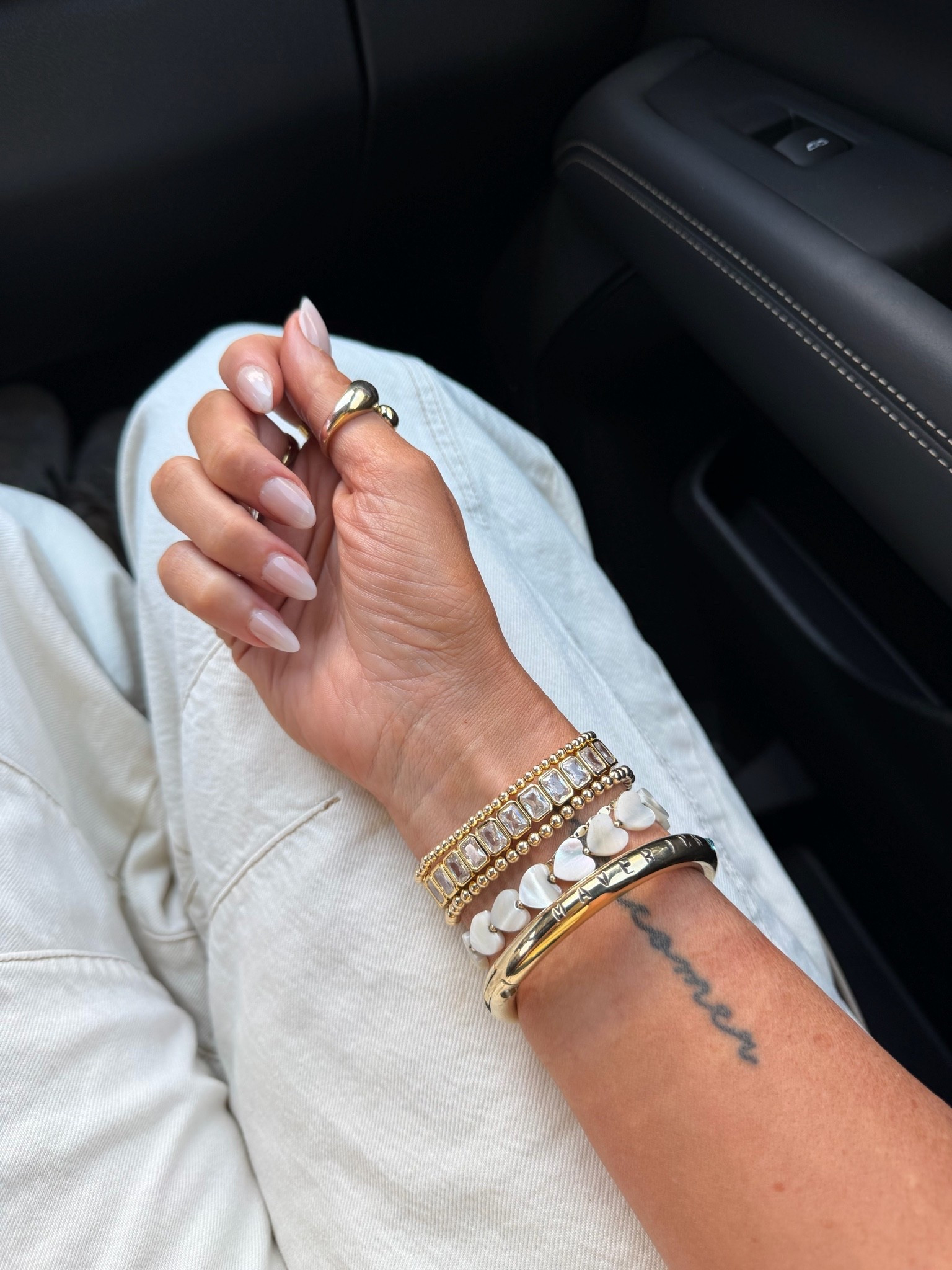the best press on 💅

#LTKgrwm #LTKmomlife #LTKmorningroutine