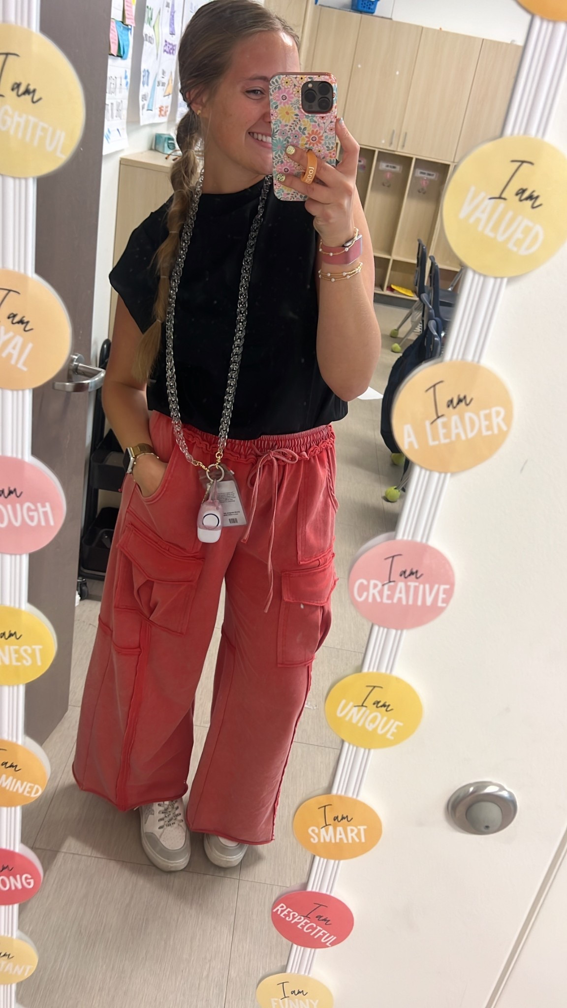 The comfiest pants!! 

#LTKMidsize #LTKWorkwear #LTKStyleTip