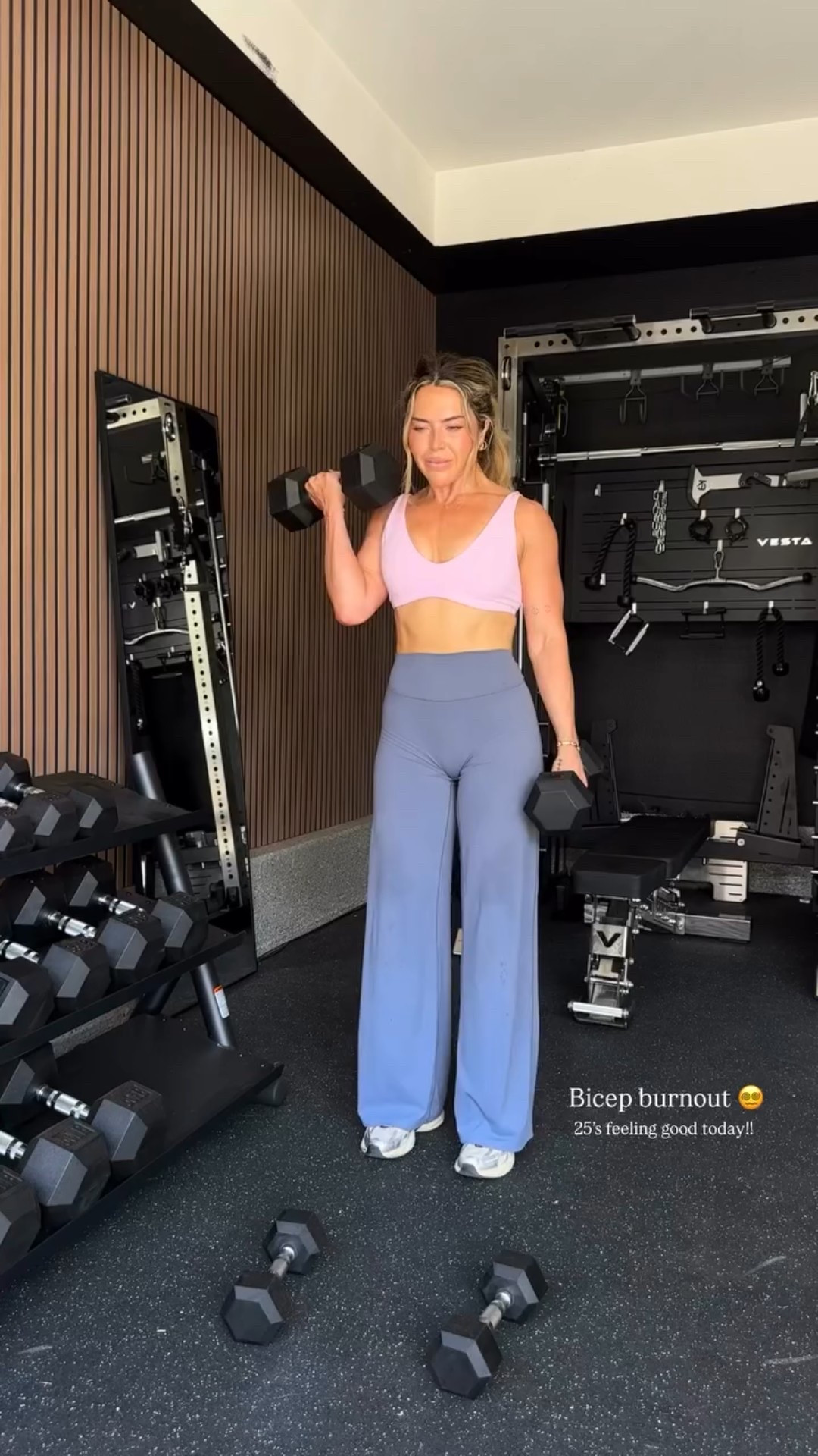 Bicep burnout! Use code KKFIT to save on my workout look.

#LTKSeasonal #LTKActive