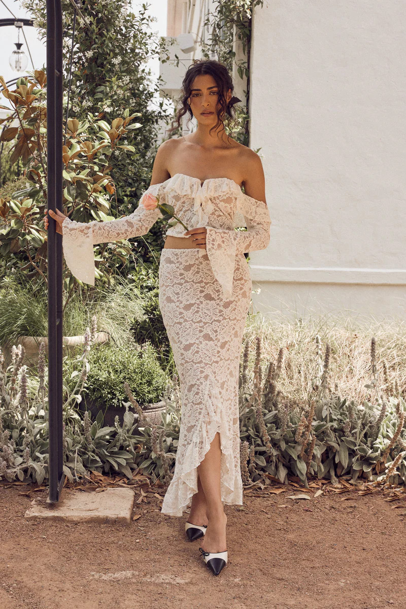 Artemis Lace Plisse Maxi Skirt - Ivory | MESHKI US