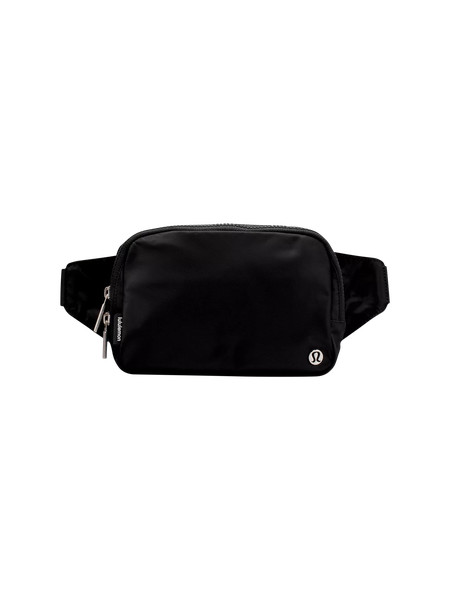 Everywhere Belt Bag Large 2L | Men's Bags,Purses,Wallets | lululemon | Lululemon (US)