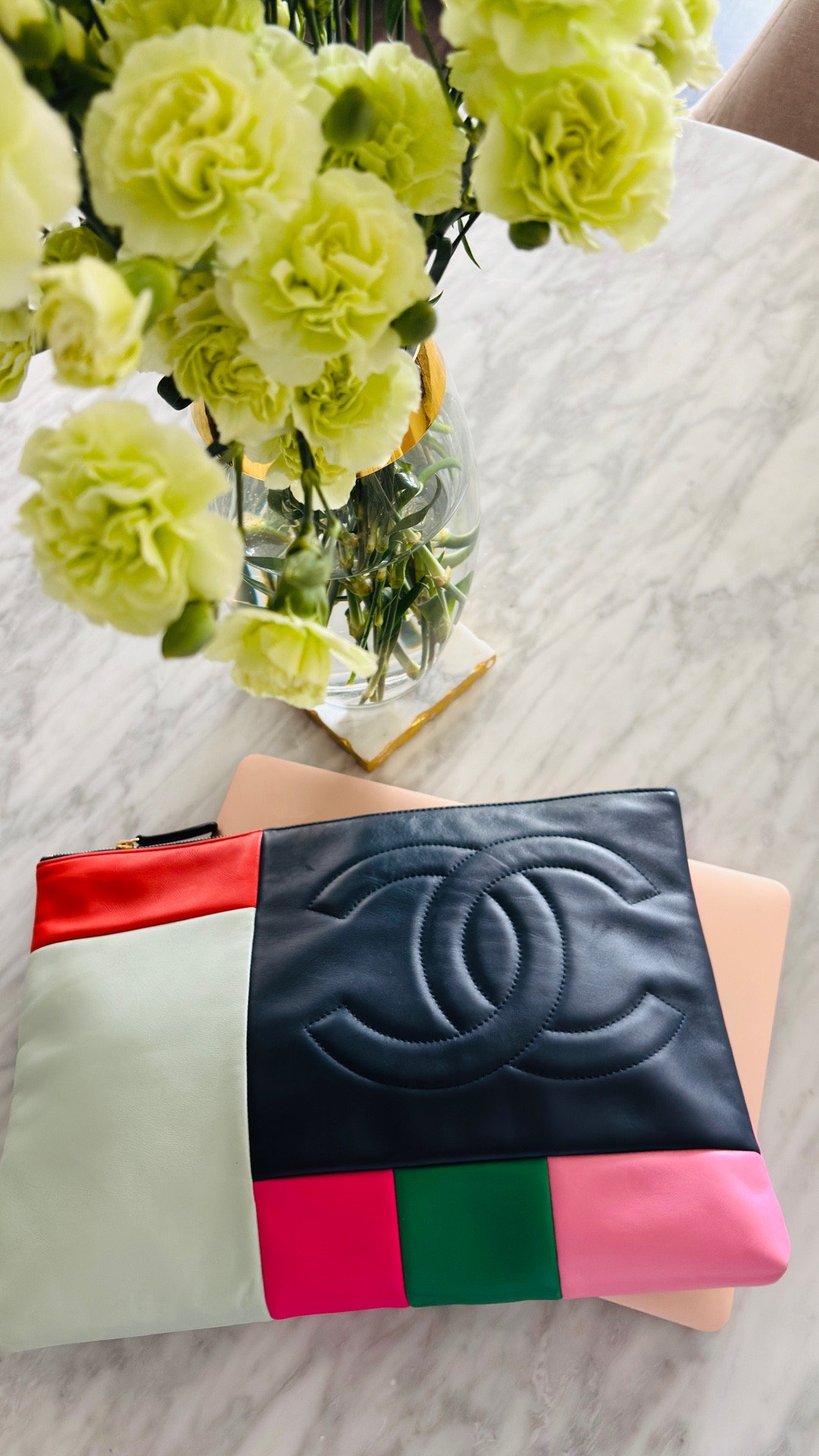 A large clutch that makes a larger statement. The Chanel XL Day Clutch is my go-to daytime bag — oversized, striking, and chic enough to carry everything (including the compliments).

#LTKItBag #LTKWorkwear #LTKStyleTip