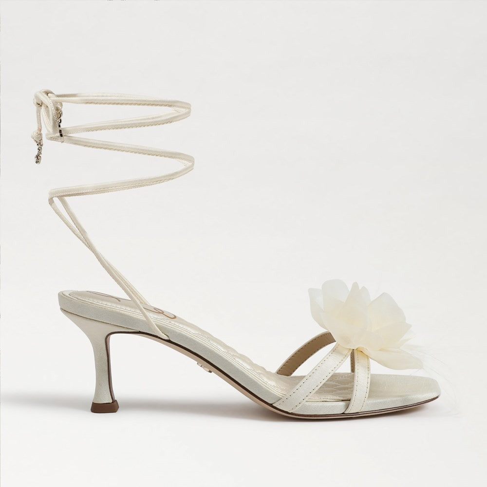 Pammie Lace Up Kitten Heel | Sam Edelman