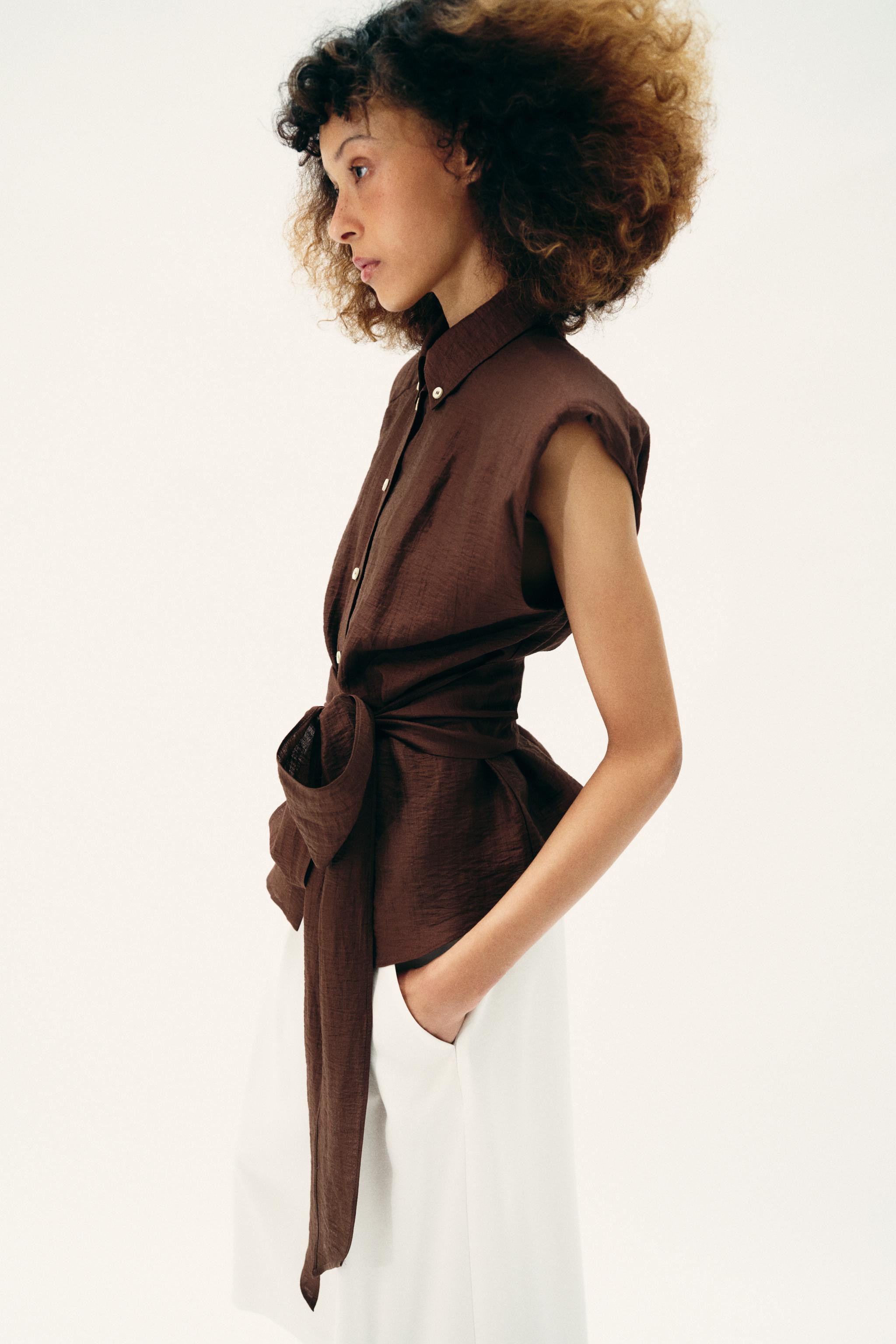 LINEN BELTED SHOULDER PAD TOP | Zara US