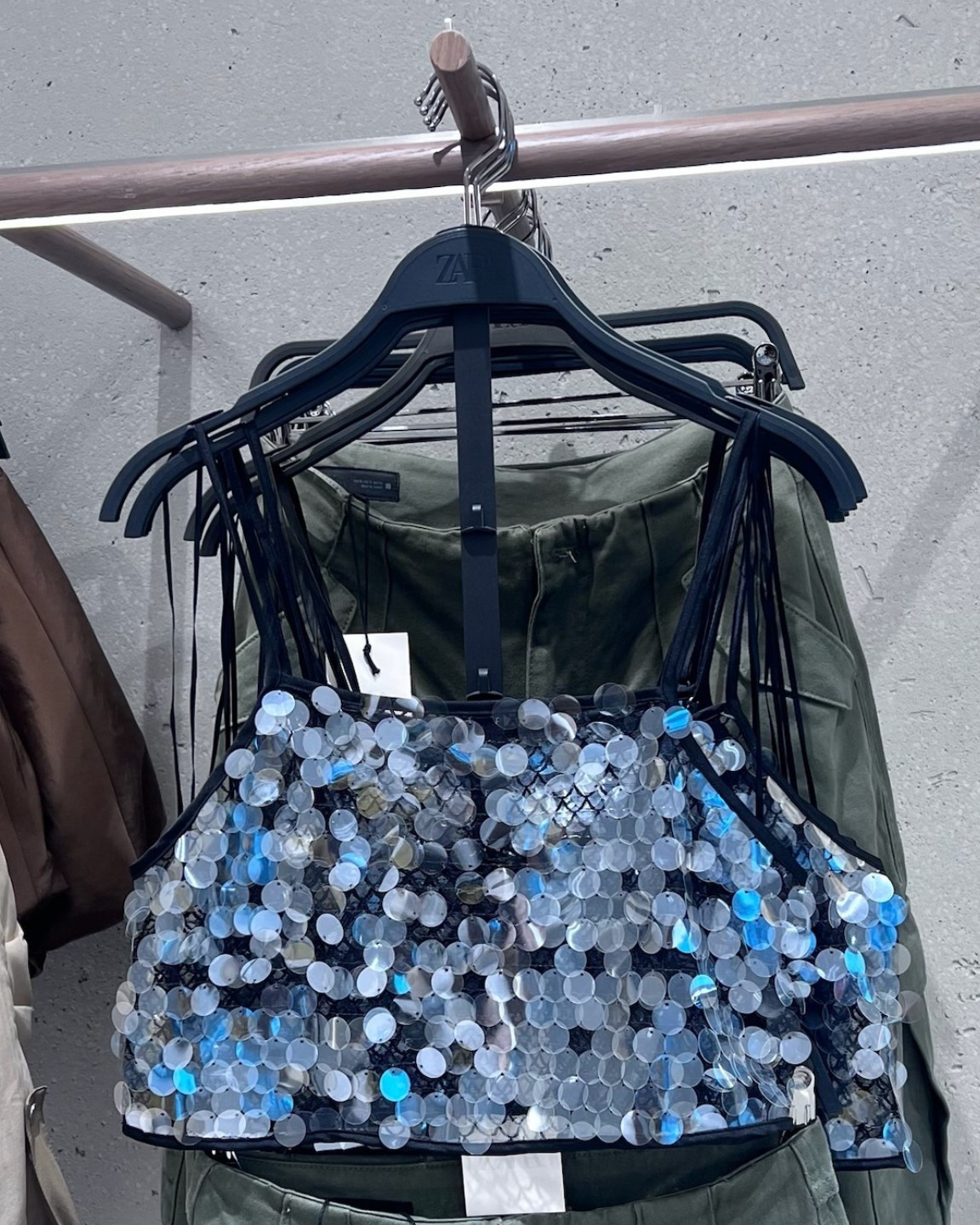 Sequin crop tank! Elevate your staple pieces this summer

#LTKootd #LTKMidsize