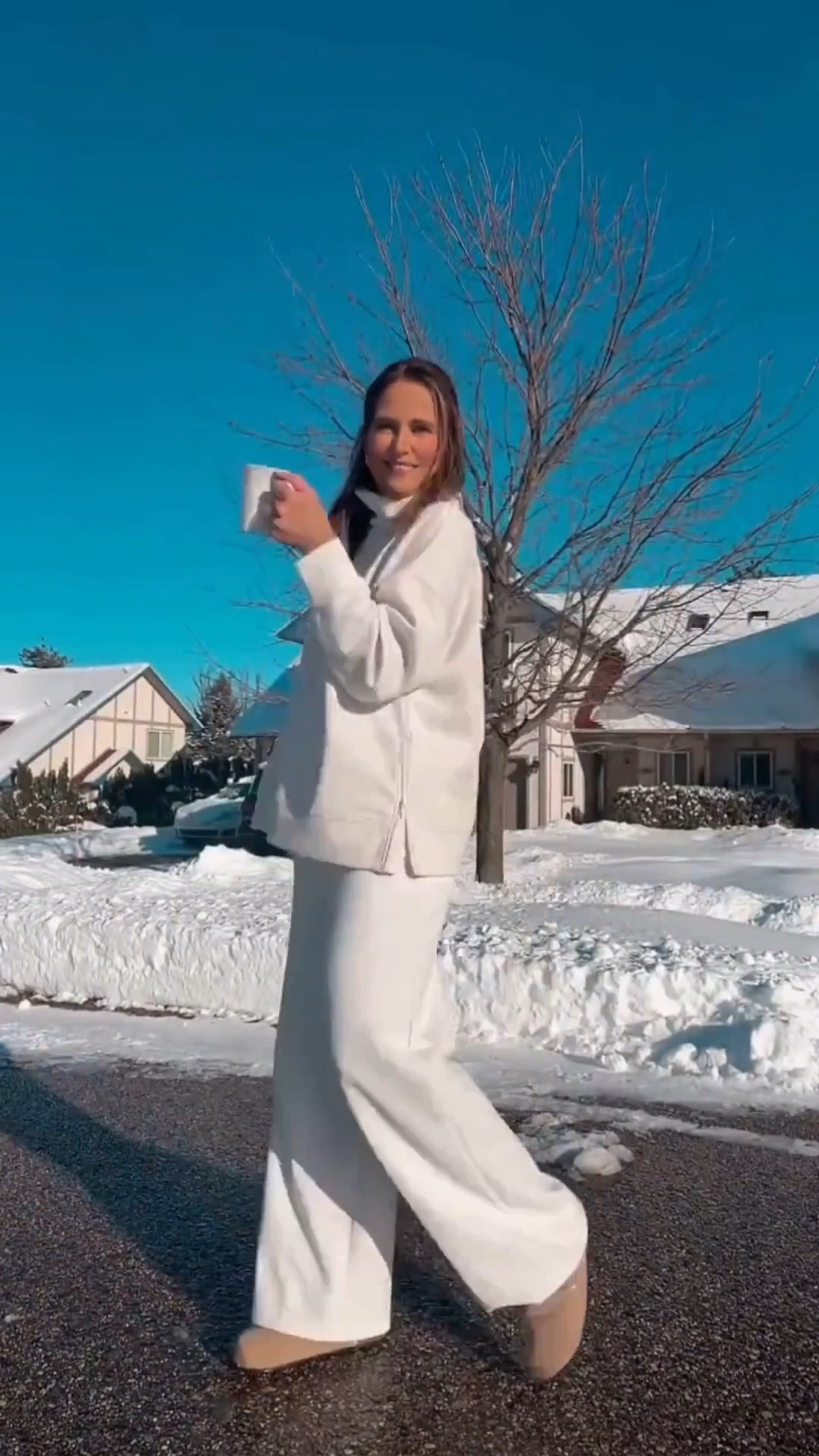 So comfy and coze without the expensive price tag!
s

#LTKfitnessgoals #LTKMidsize #LTKOver40