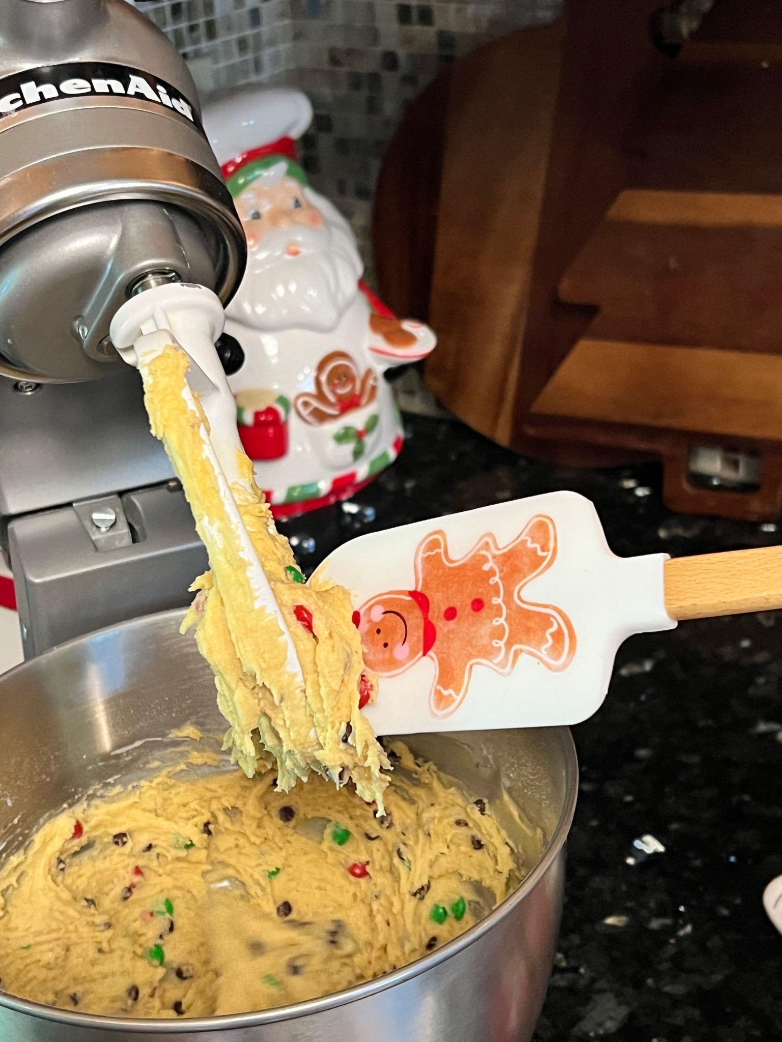 Holiday baking 🍪

#LTKHome #LTKHoliday