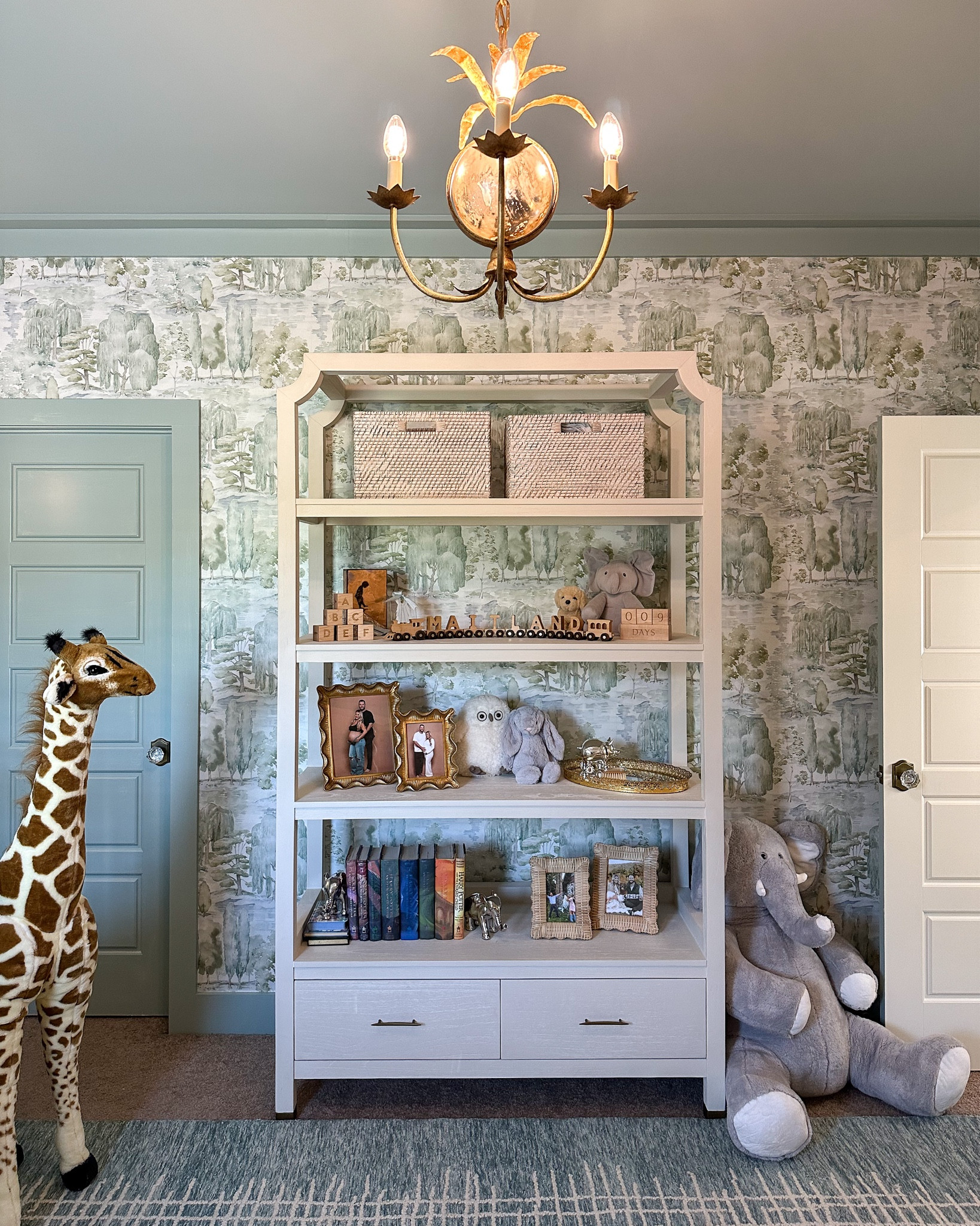 Nursery bookshelf styling 🤍

Furniture, rug, and all lighting are from Mantooth Interiors in Homewood, AL. Give them a call to shop local and support my family’s business 🤍

#nursery #nurserydecor #nurserydesign #nurseryinspo #boynursery #genderneutralnursery #wallpaper #interiordesign #visualcomfort #myballardstyle #reginaandrewdetroit #reginaandrew #serenaandlily #potterybarn #westelm #gabbyhome #namesakecrib


#LTKhome #LTKkids #LTKbaby