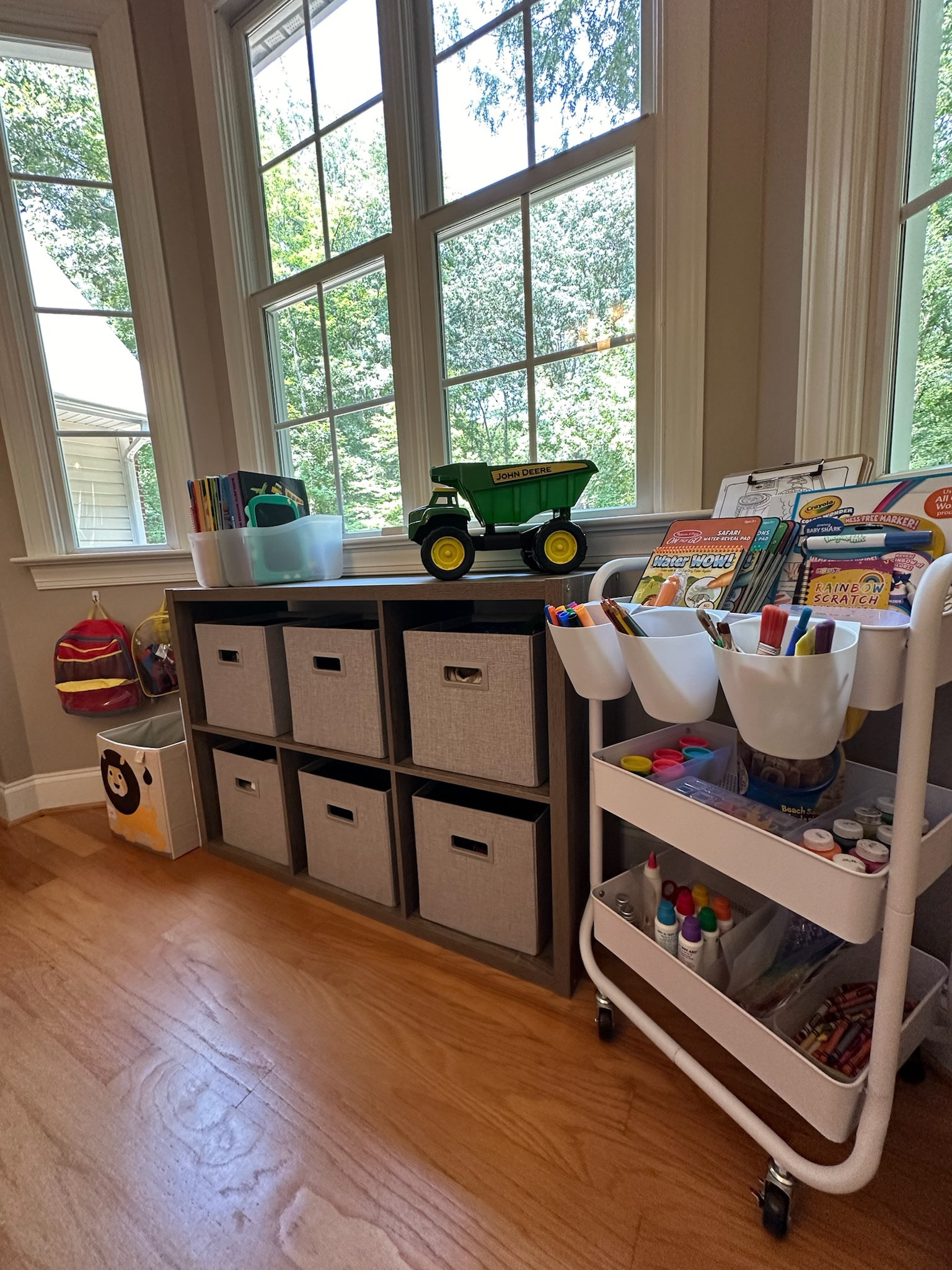 PLAYROOM LOVE 🧸

Having trouble keeping your kids spaces neat? Mimic what their school room is set up like! Kids follow systems and use zones at school and the same approach can be applied at home. 

Art rolling carts are a great addition to any playroom to make clean up simple and quick. 💫

#LTKFamily #LTKHome #LTKBacktoSchool
