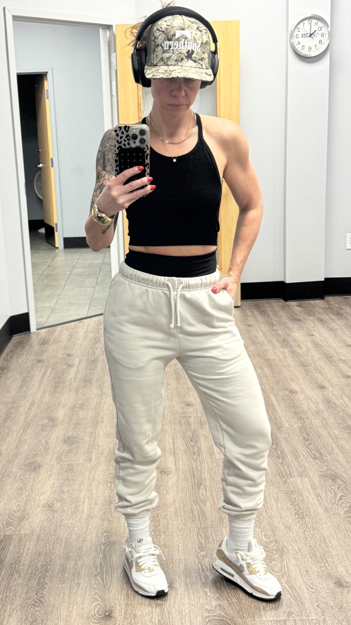Effortless, but make it strong. 🤍
Neutral set, elevated basics, and just enough edge.
This is your reminder that comfy can still hit.

#LTKfitnessgoals #LTKActive #LTKOver40