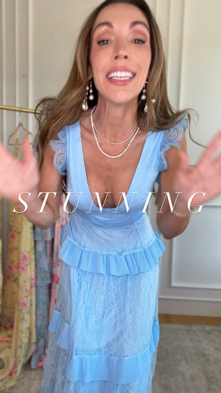 I can NOT get over this dresssss 🤩🤩

#WeddingGuestDress #WeddingGuestStyle #WeddingGuestOutfit #WhatToWearToAWedding #GuestDress
#SpringWeddingGuest #SummerWeddingGuest

#LTKSeasonal #LTKTall #LTKWedding