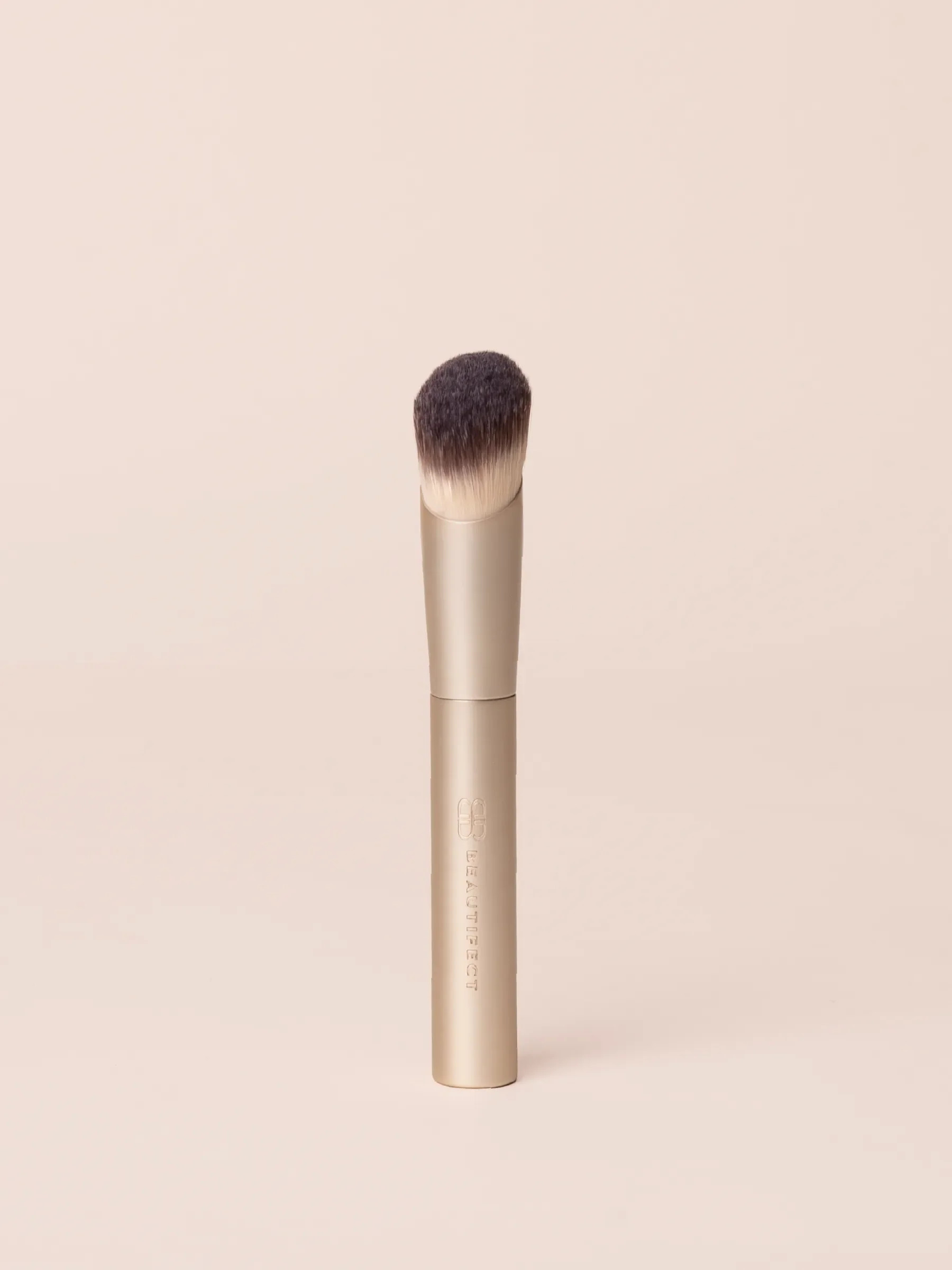 The Foundation Brush | Beautifect