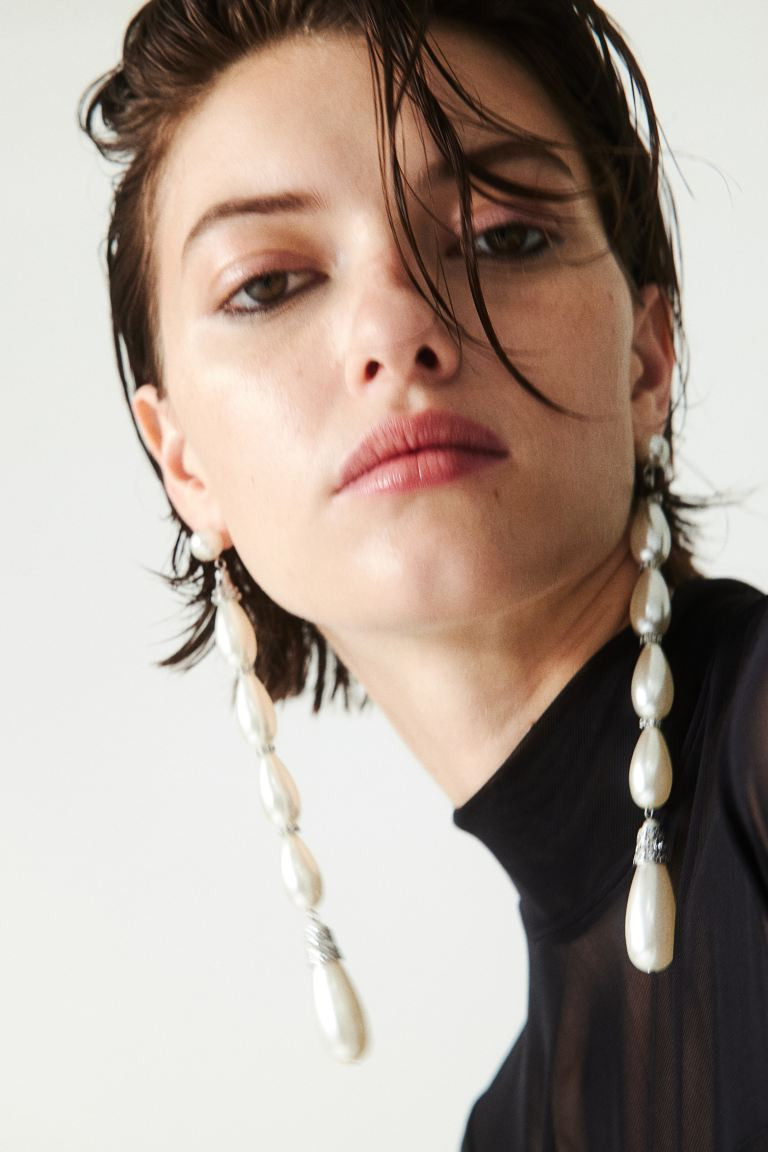 Bead-detail Pendant Earrings | H&M (US + CA)