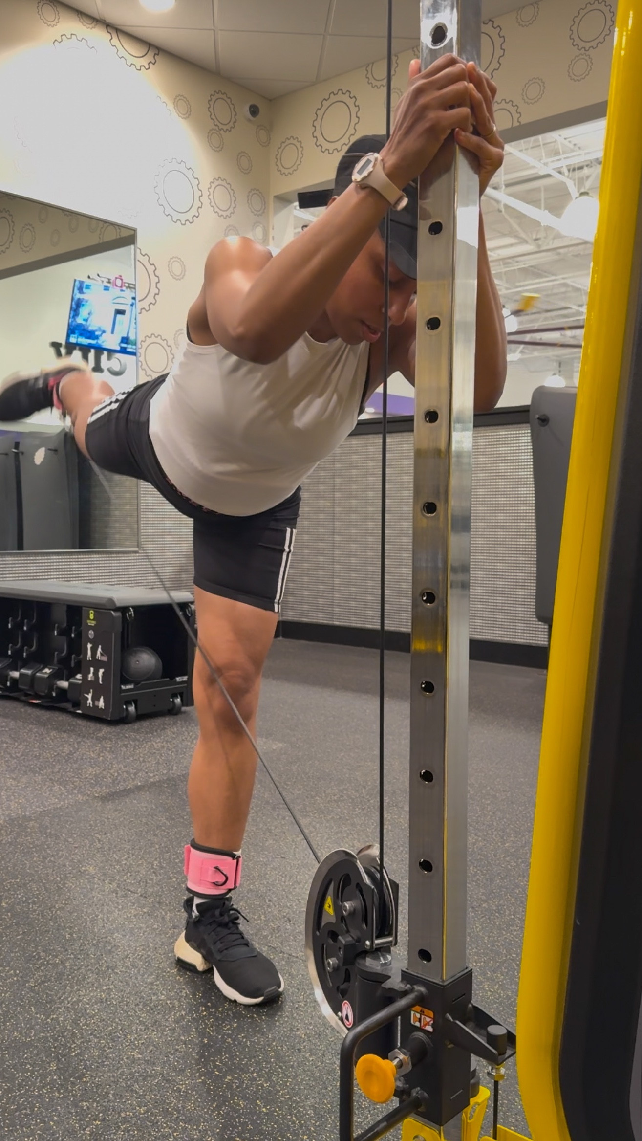 These ankle resistance straps are great for building glutes

Workout, workout equipment, workout outfits, workout set, fitness, health and wellness, fitness gift guide, active

#LTKFitness #LTKActive #LTKGiftGuide