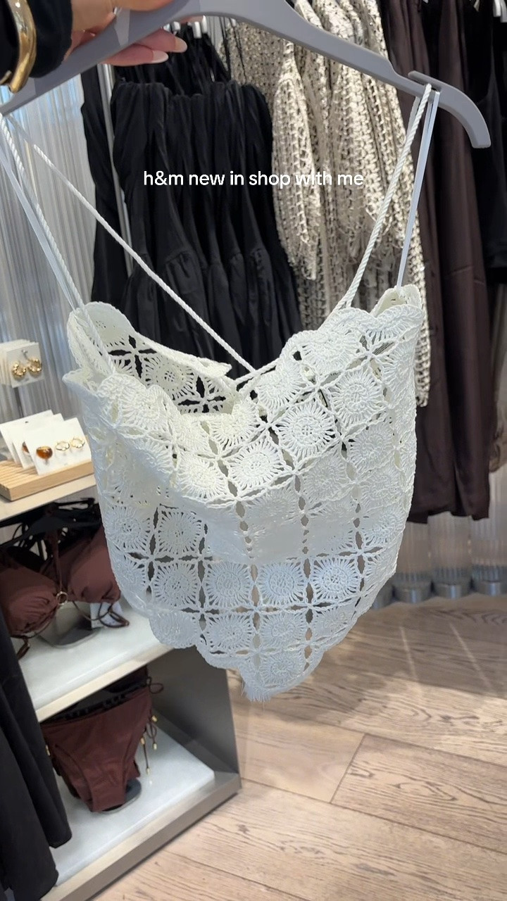 H&M new in haul, summer holiday, chic outfits

#LTKsummer #LTKdresses #LTKstyletip
