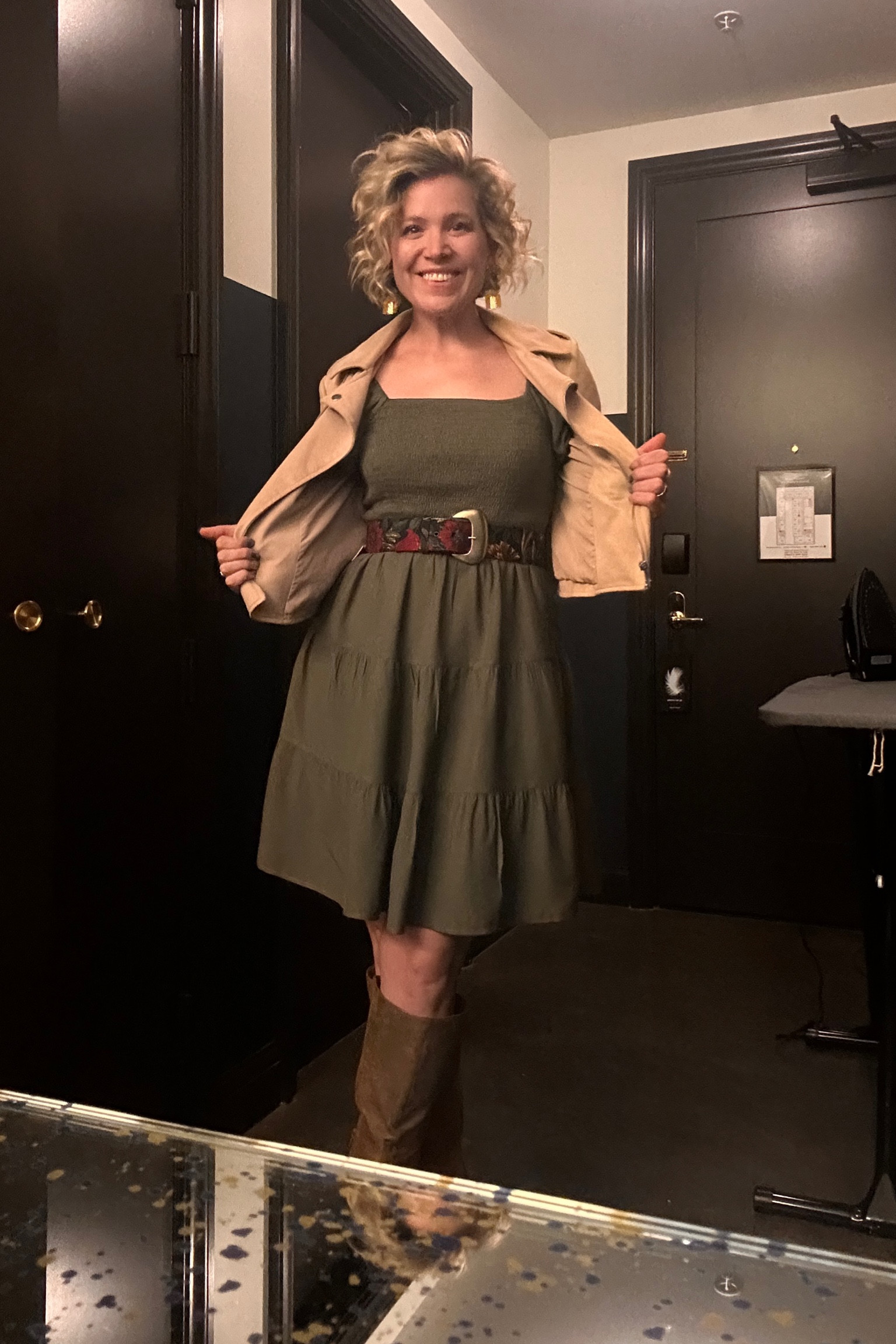 My Nashville “honky tonk” outfit night 1! Can’t link the belt bc it was thrifted with a matching blazer #vintage

#LTKParties #LTKFindsUnder50 #LTKSeasonal