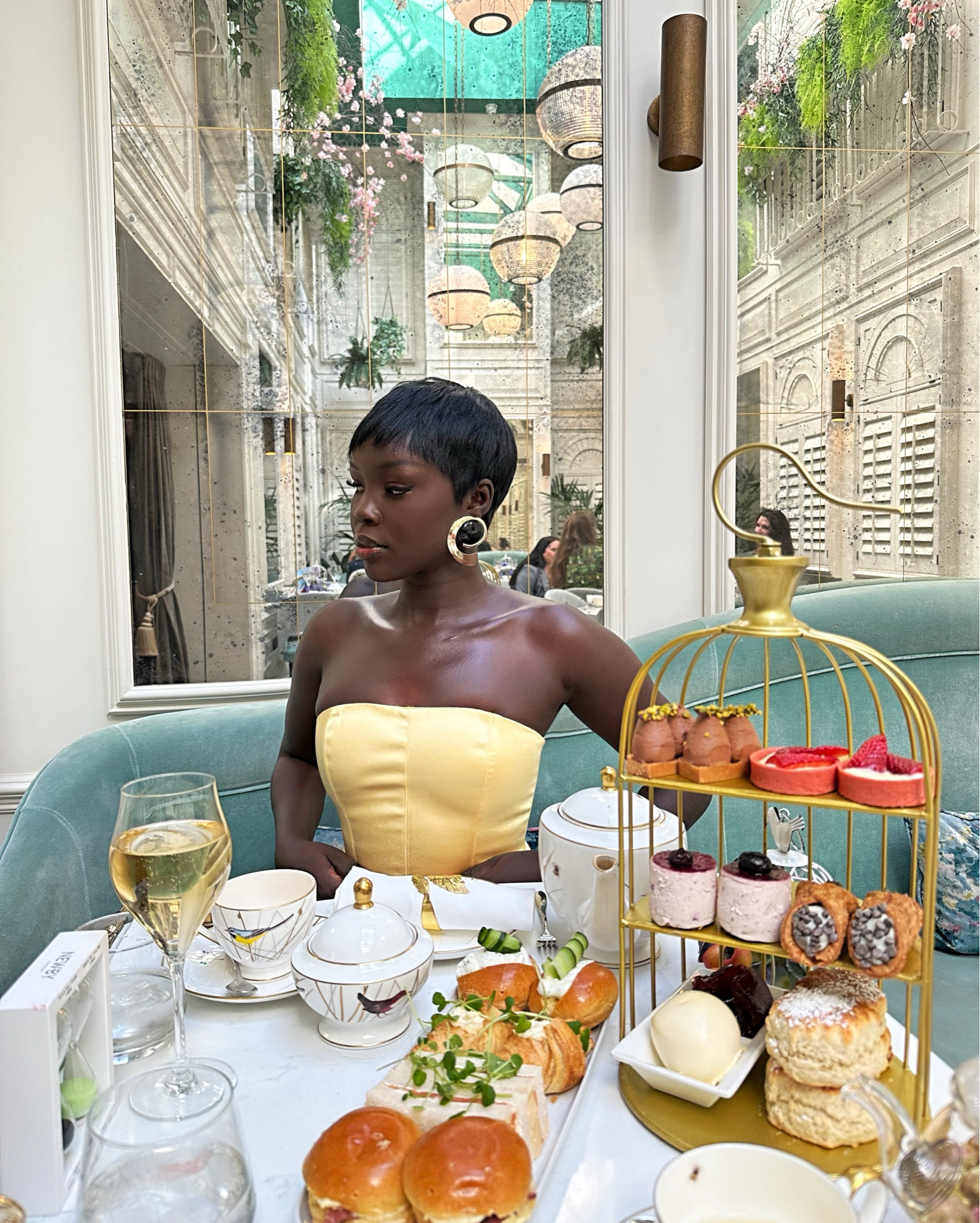 Afternoon tea💛

#LTKStyleTip #LTKSeasonal #LTKBeauty