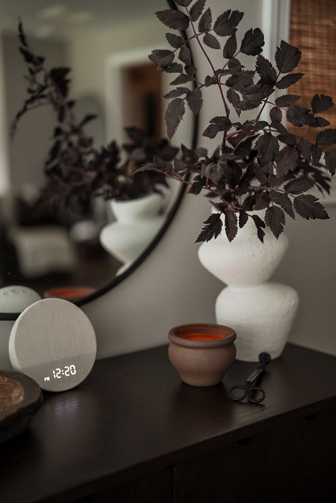 Cozy fall area 


•home decor •neutral decor •organic modern home •moody decor •fall decor •autumn •fall decor 2025 •entryway #LTKautumn 

#LTKHome #LTKSeasonal