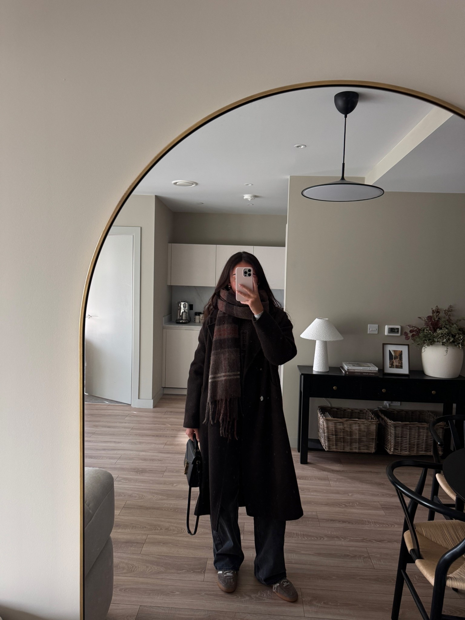 Brown coat, wool coat, winter coat, boyfriend coat, tailored coat, checked scarf, Levi jeans, low rise jeans, autumn outfits

#LTKuk #LTKwinter #LTKautumn