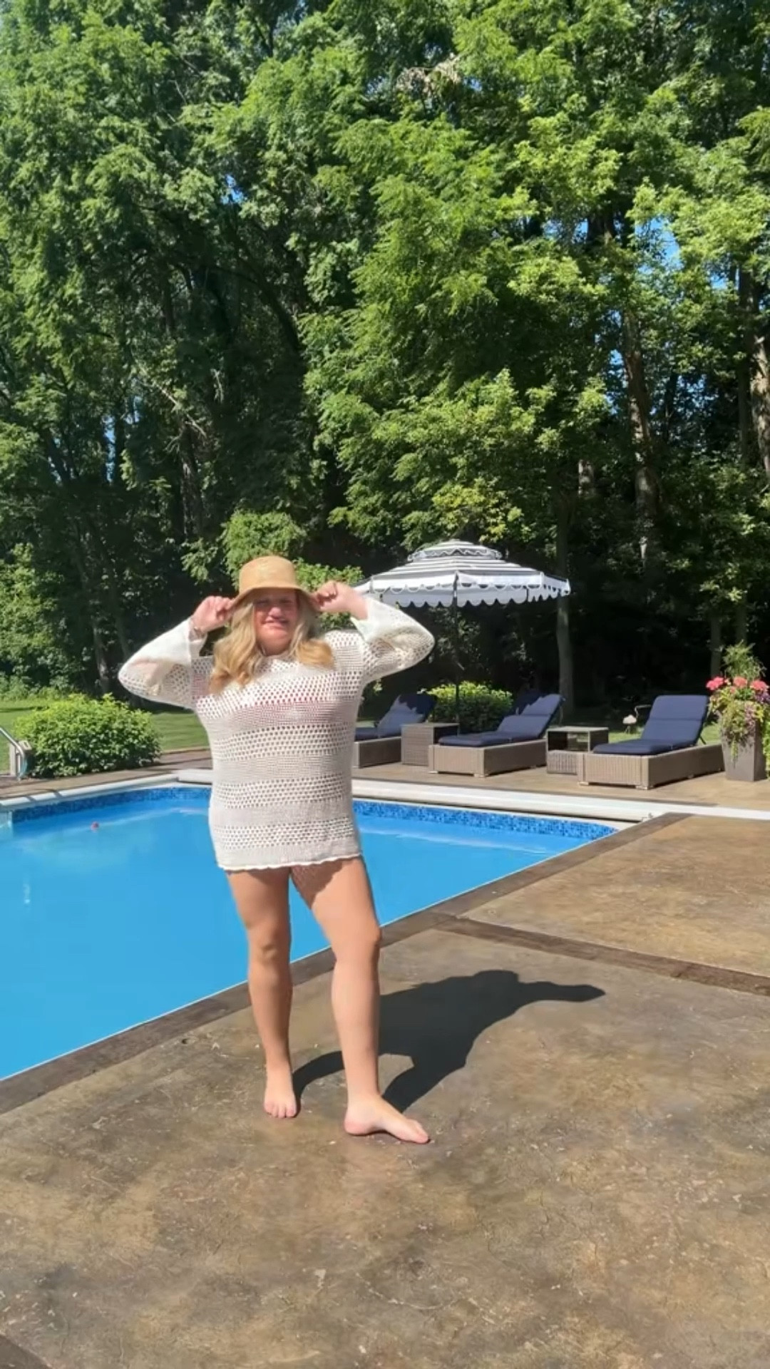 pool day look ! coverup under $35 👀

#LTKSwim #LTKFindsUnder50 #LTKSeasonal