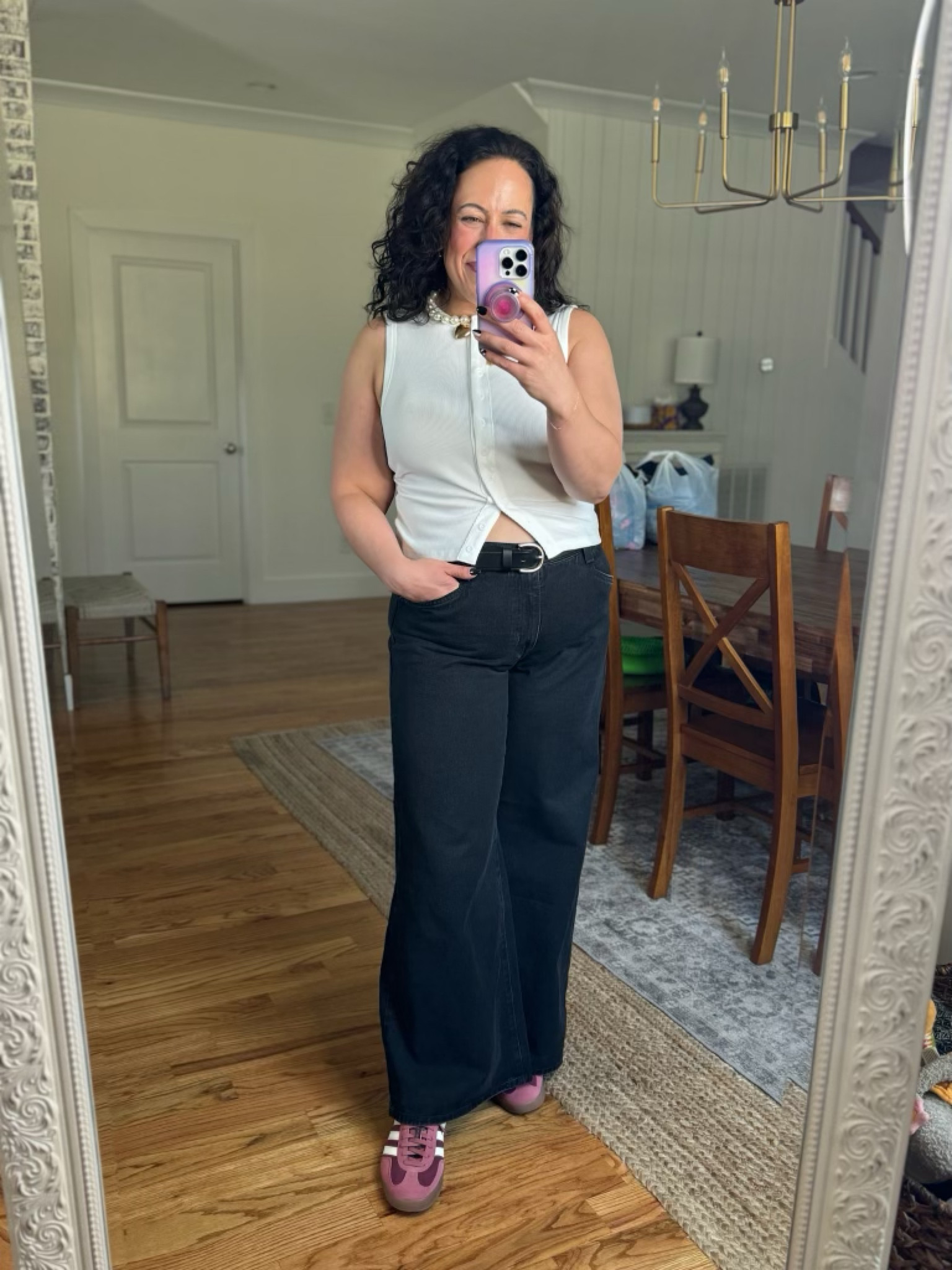 Midsize amazon fall outfit inspo!


Amazon finds, amazon fashion, everyday style, fall trends, fall outfit inspo, fall fashion, mom style, midsize outfit inspo

#LTKSeasonal #LTKMidsize #LTKStyleTip