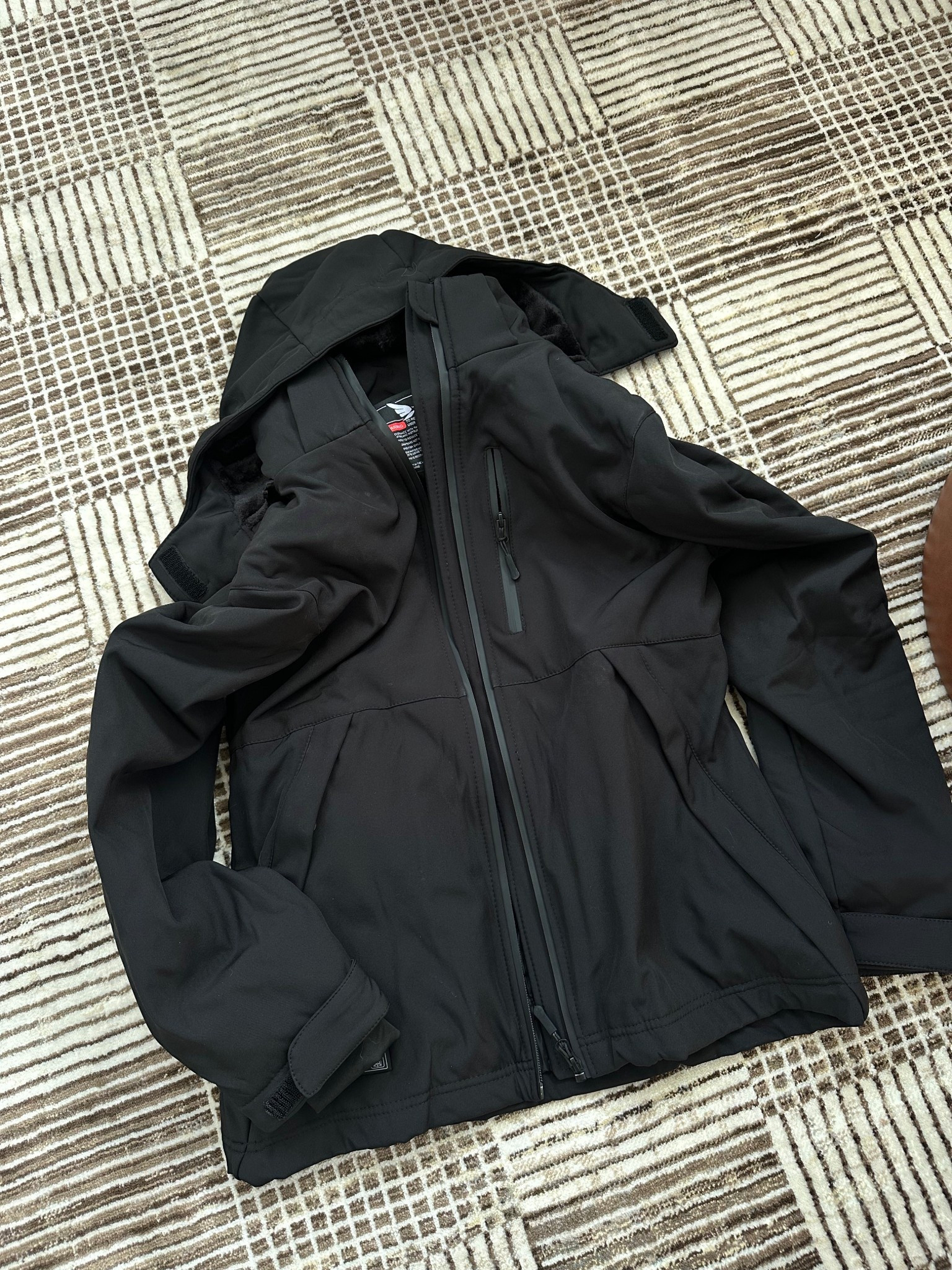 Heated jacket, the best for the snow, your kids sports games, etc! 

#LTKSaleAlert #LTKGiftGuide #LTKCyberWeek