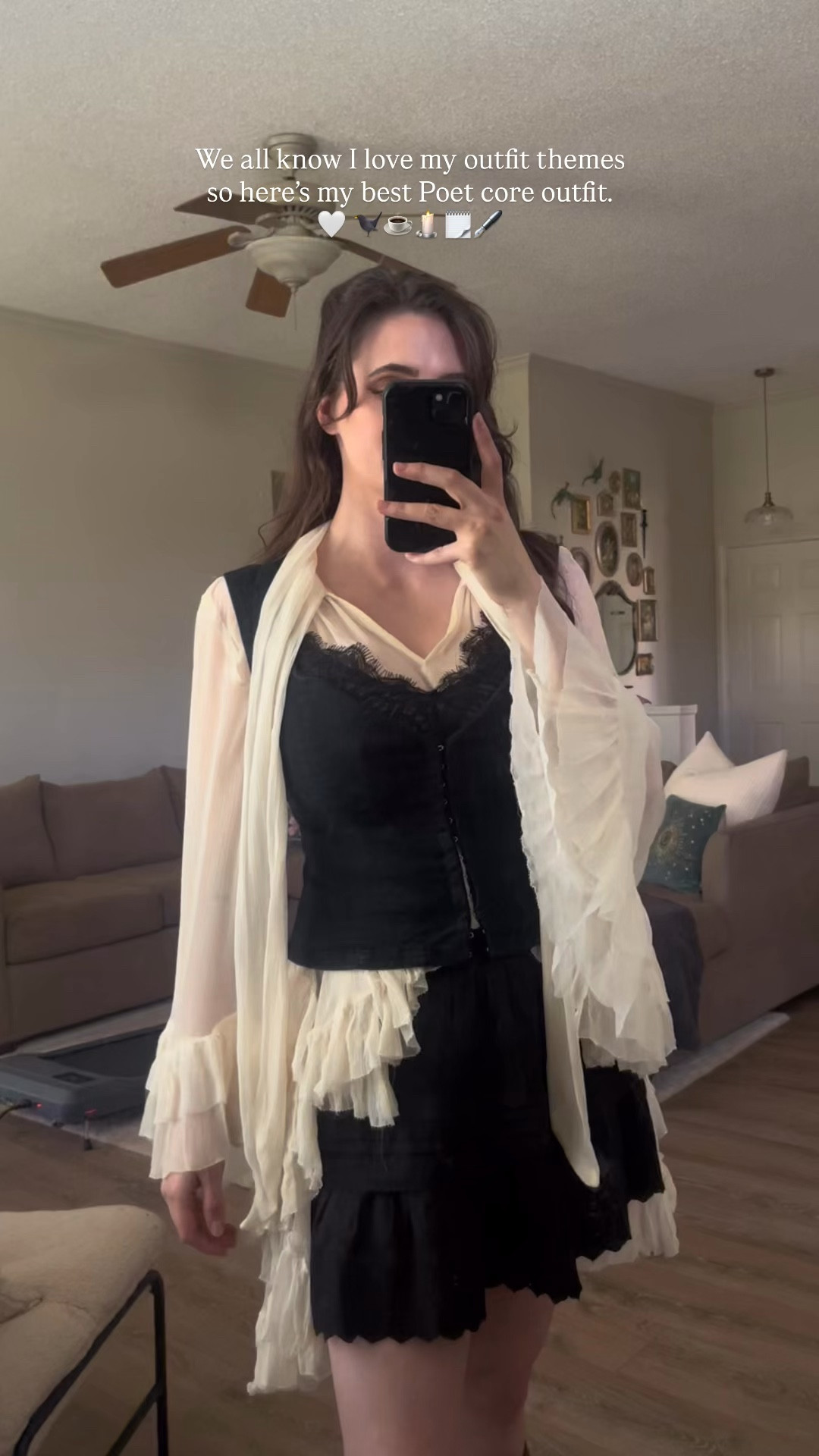 Poet core outfit 🐦‍⬛🤍

@freepeople #freepeoplepartner 

#LTKSeasonal #LTKootd