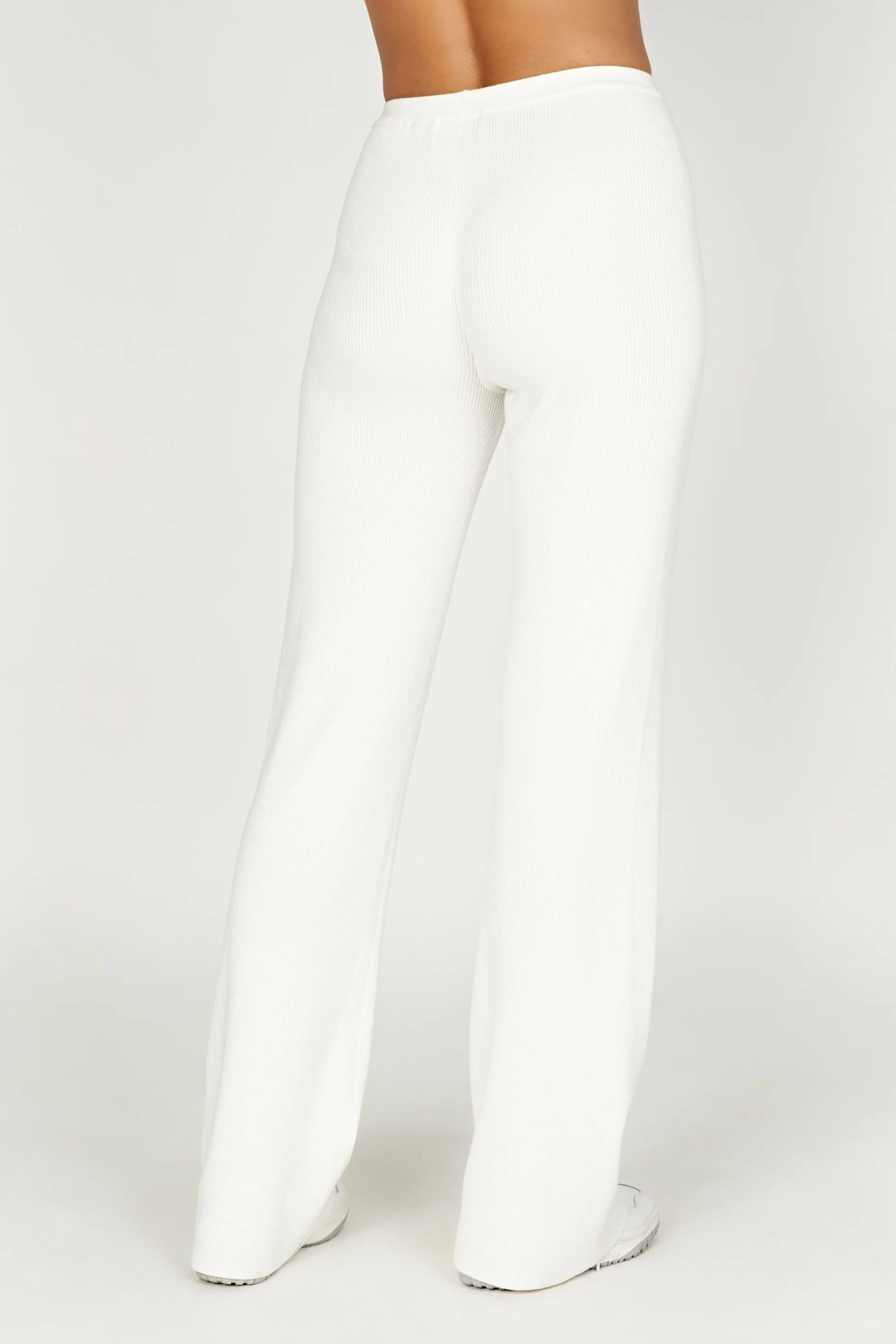 Linnie Straight Leg Knit Pant - White | MESHKI US