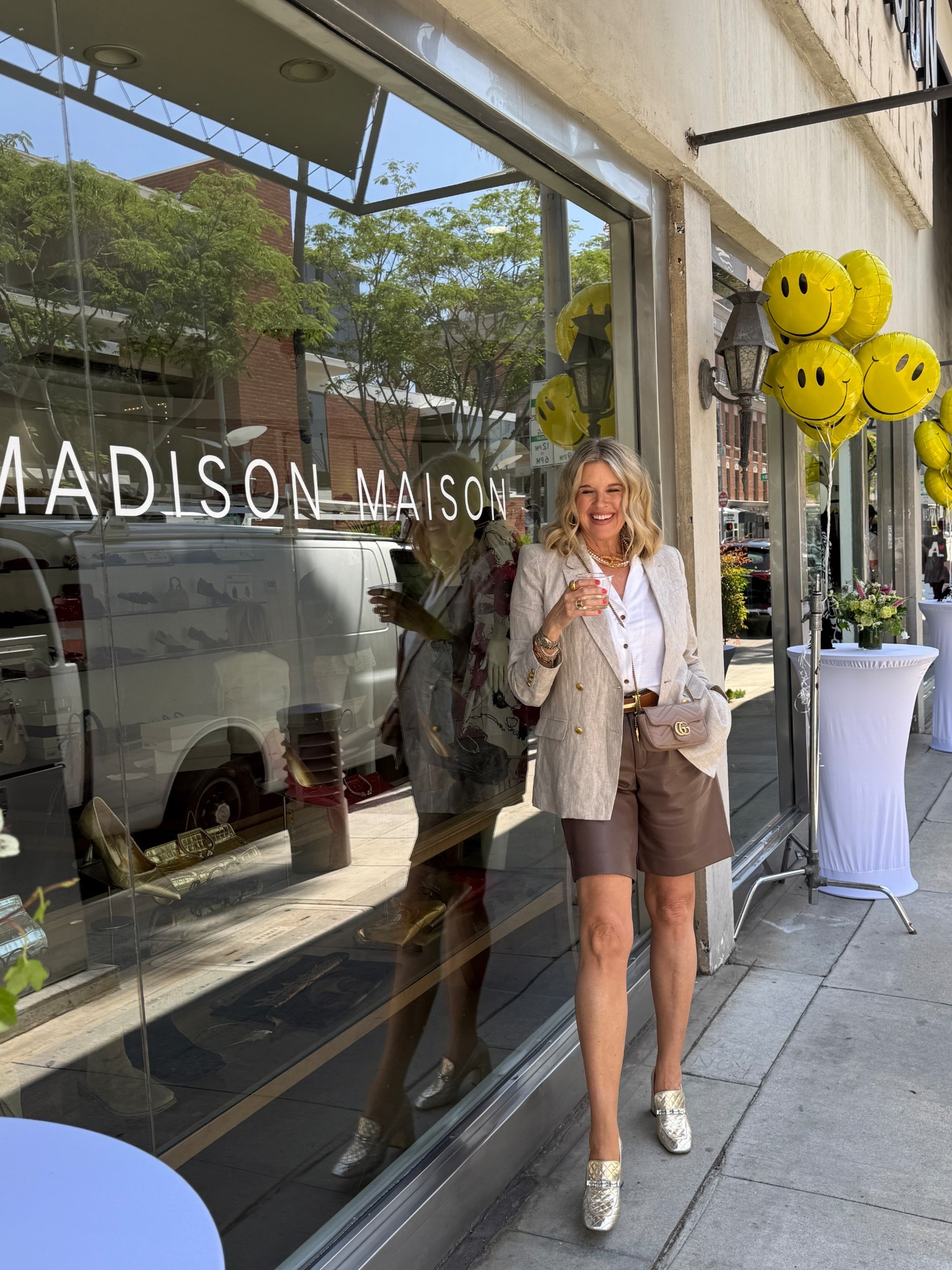 What I wore over the weekend…

Shopping in Beverly Hills with the Girls☀️🌴

Nydj  faux leather Bermuda shorts tts - buttery soft and so chic

-NYDJ tank top sleeve button up, perfect for spring and summer worn alone or layered under a blazer  tts 

Linen blazer by Quince tts 
Perfect work wear & everyday Spring and Summer blazer 

Hermes belt  (not linkable)

Jewlery a mix of Julie voz
French Kandy
Real pearls 

Manufactured Diamond and emerald ring 

My right wrist 
Vintage diamond Rolex watch  (linked similar) 
Diamond tennis bracelet 
Gucci link gold bracelet 
Two abbot Lyon bracelets 


Gold quilted block heel loafer 
Madison Masion 

#LTKootd #LTKdayinmylife #LTKWorkwear