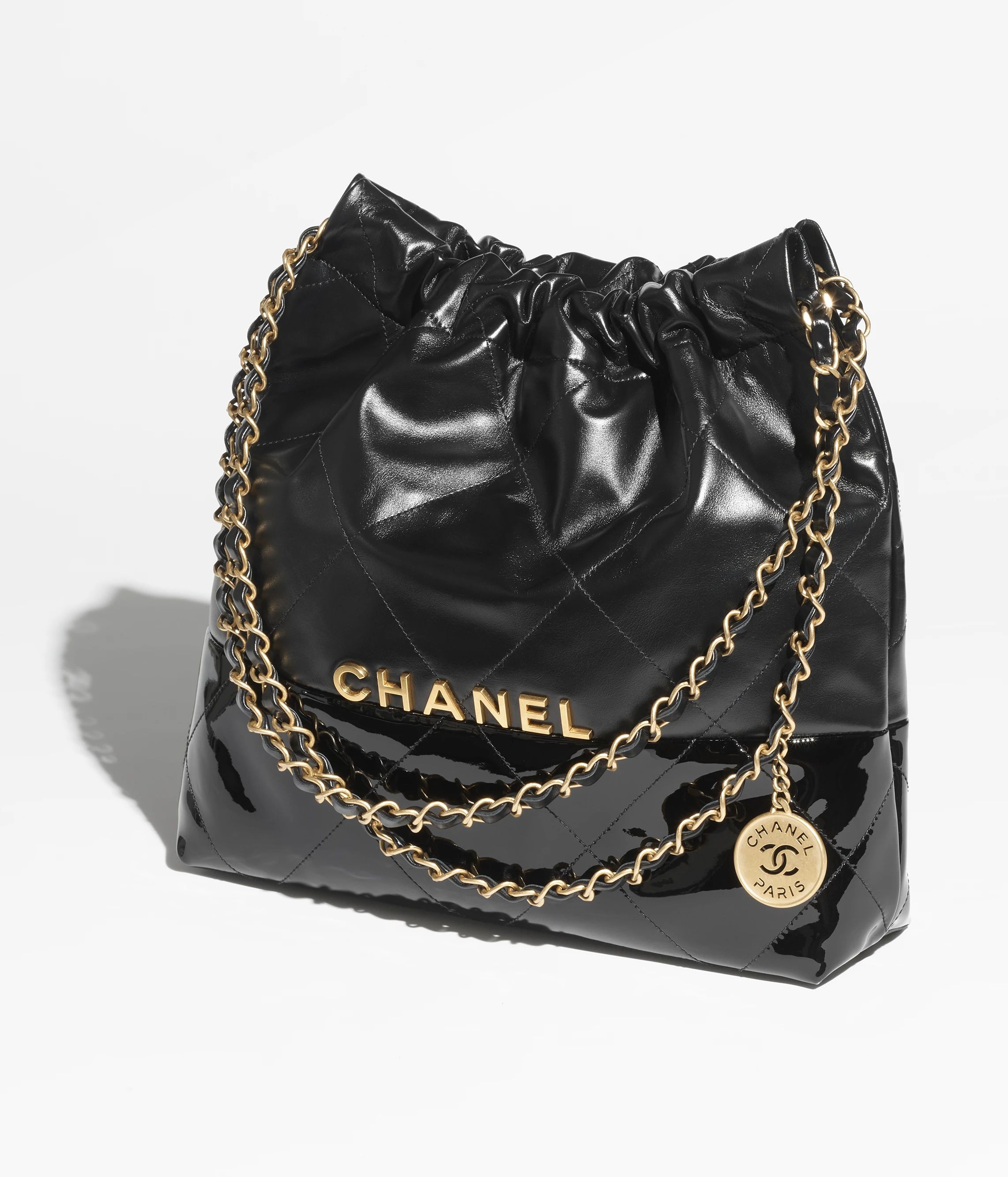 CHANEL 22 Small Handbag | Chanel, Inc. (US)