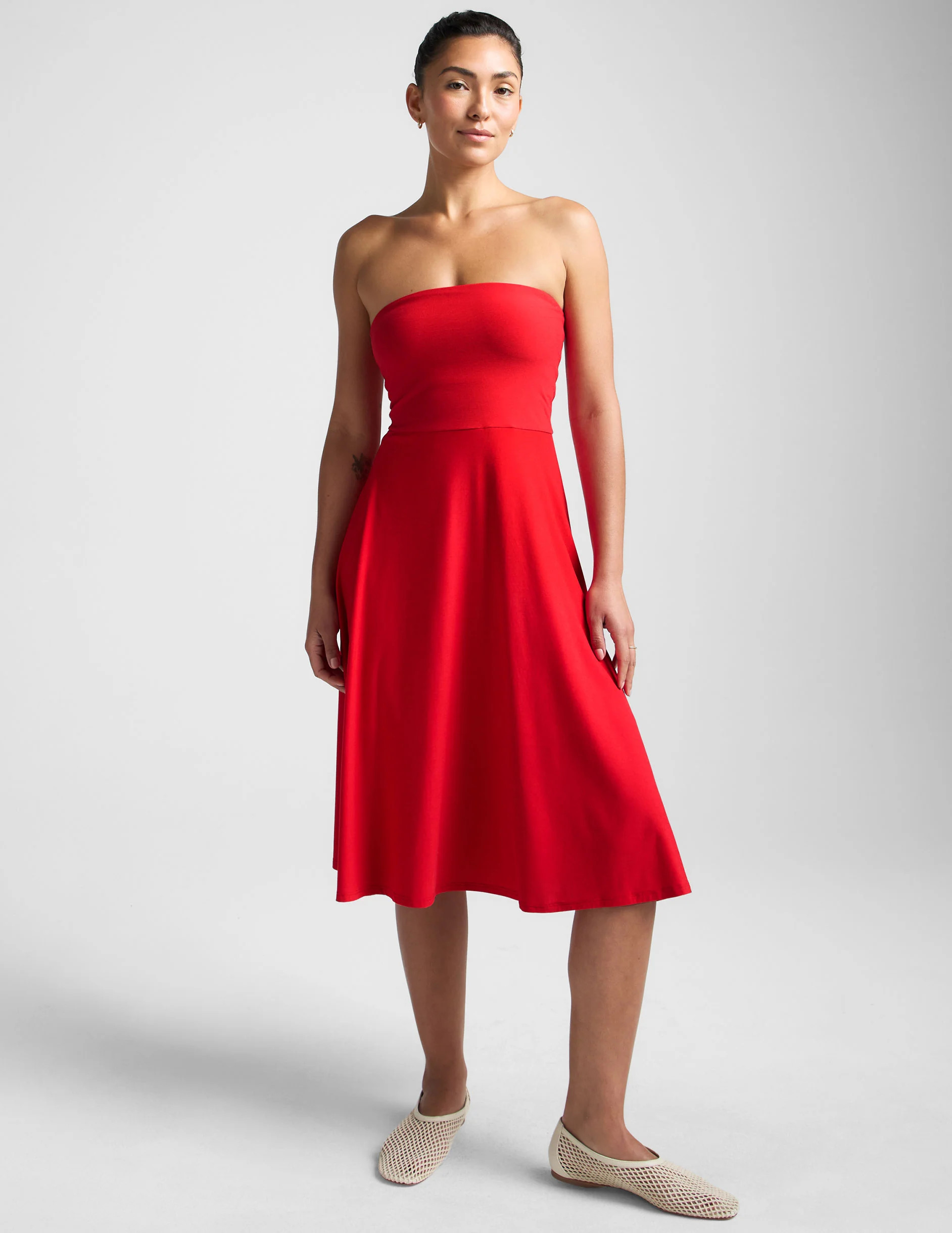 Featherweight Strapless Dress | Beyond Yoga | Beyond Yoga