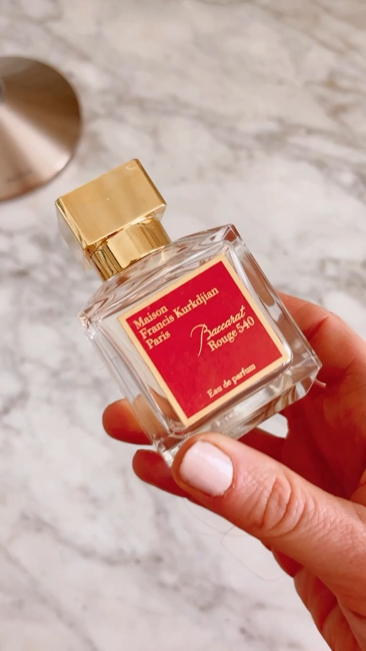 My favorite perfume is on sale. 