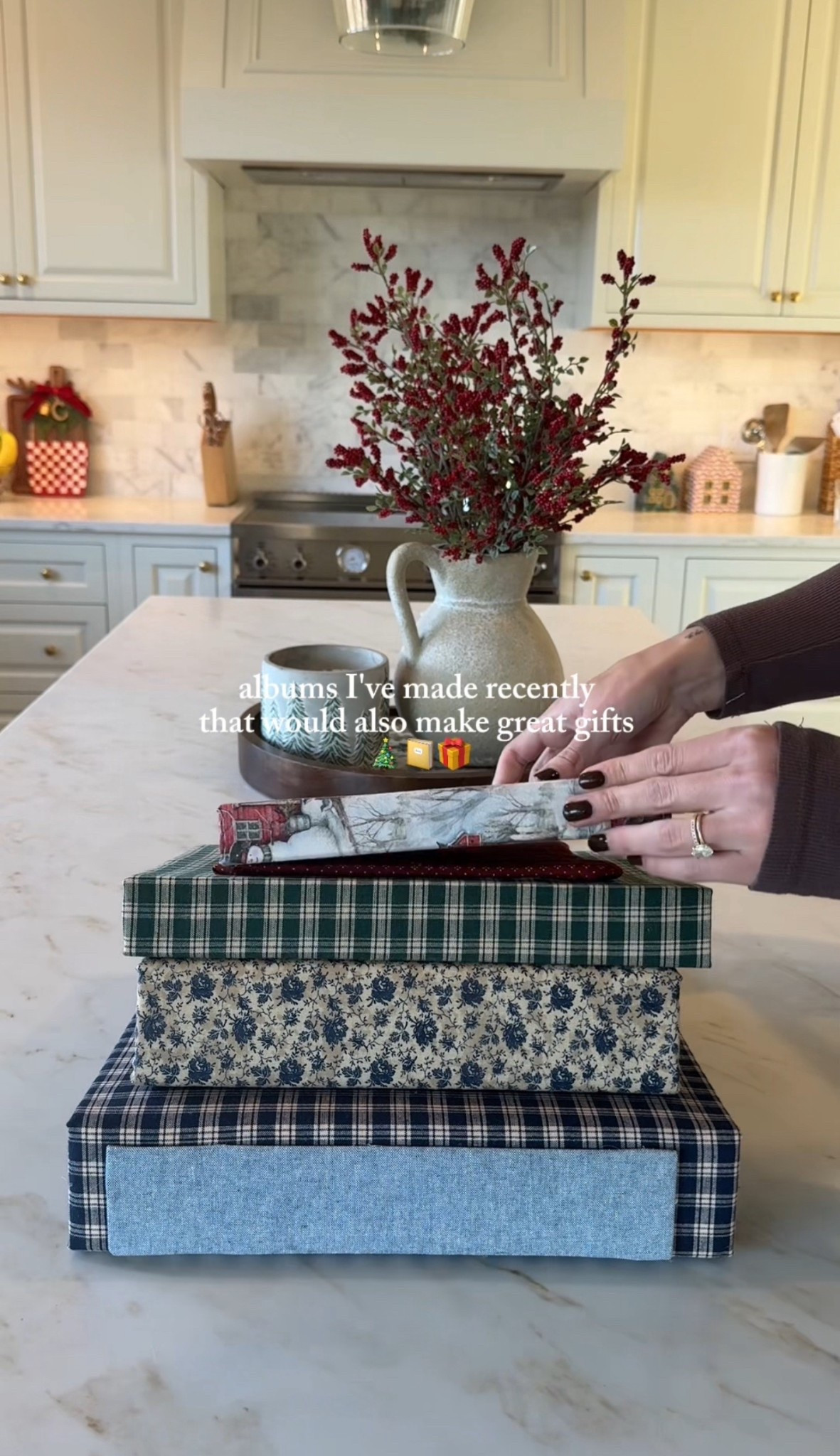 my favorite albums!! 🤍📚