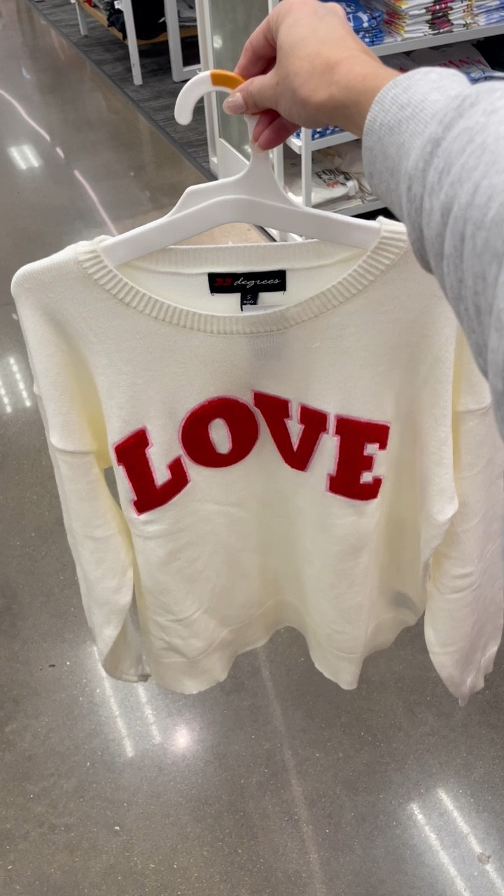 The sweetest Valentine’s Day finds. Which is your favorite? 

#LTKSeasonal #LTKFindsUnder50 #LTKStyleTip