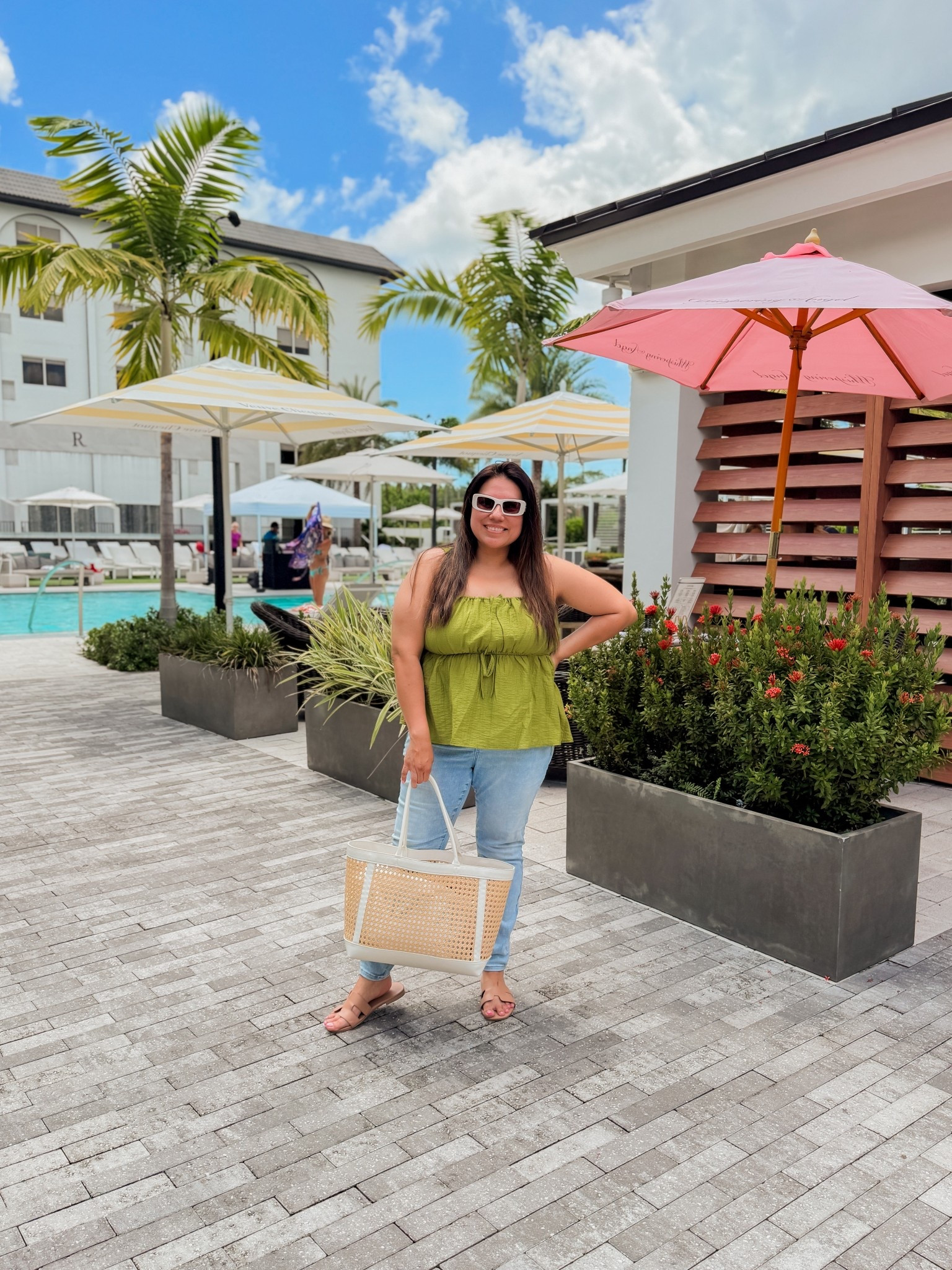 When Florida calls you answer! 

#LTKTravel #LTKSeasonal #LTKItBag